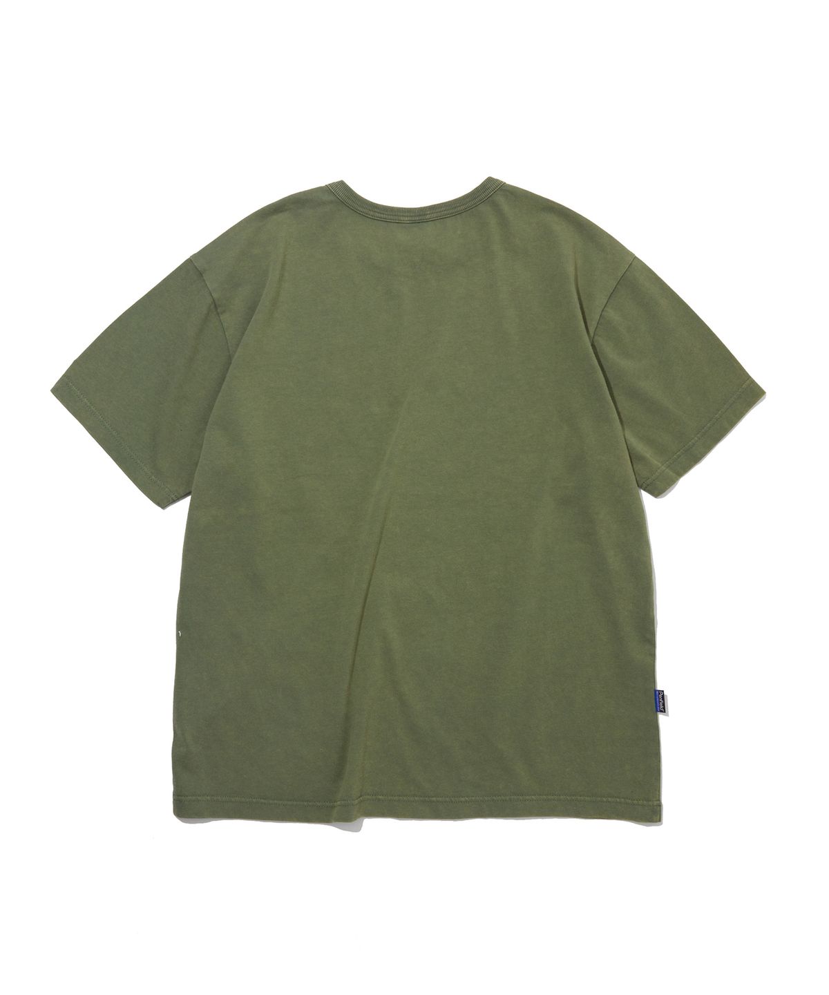 펜필드(PENFIELD) 1975 백그라운드 티셔츠 라이트카키_FS2KT66U