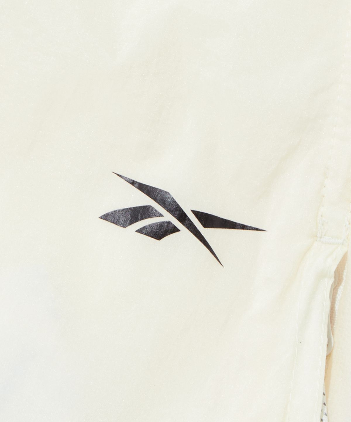 리복(REEBOK) 디테처블 경량 윈드브레이커 (W) - 버터