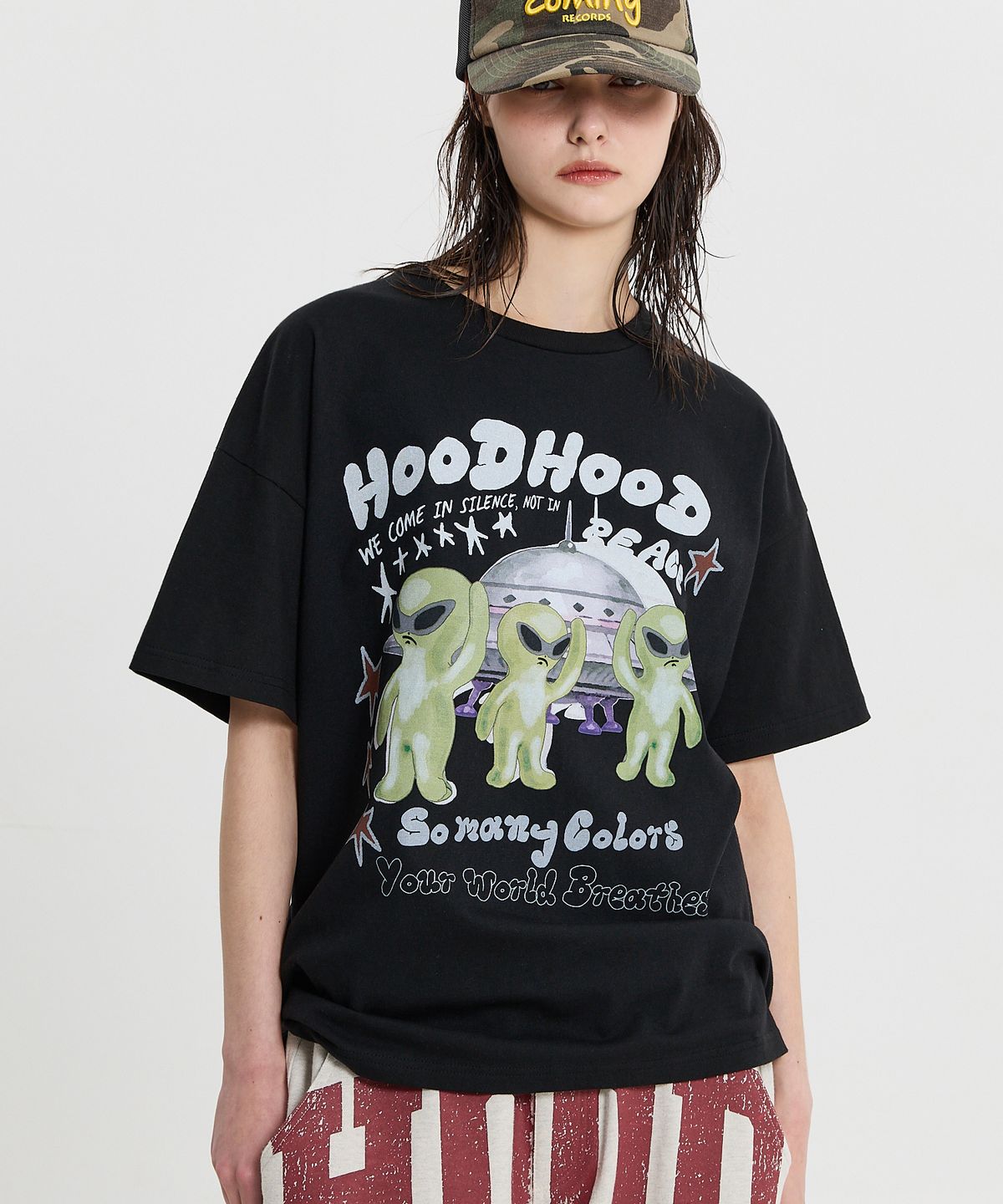 후드후드(HOODHOOD) 에일리언 피스 반팔티셔츠 블랙