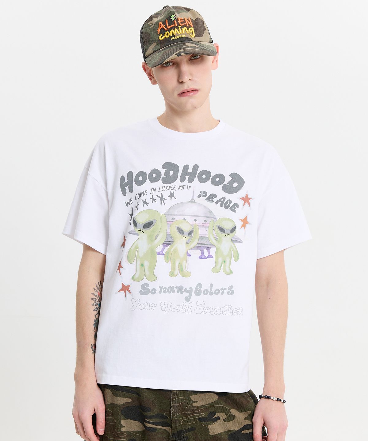 후드후드(HOODHOOD) 에일리언 피스 반팔티셔츠 화이트