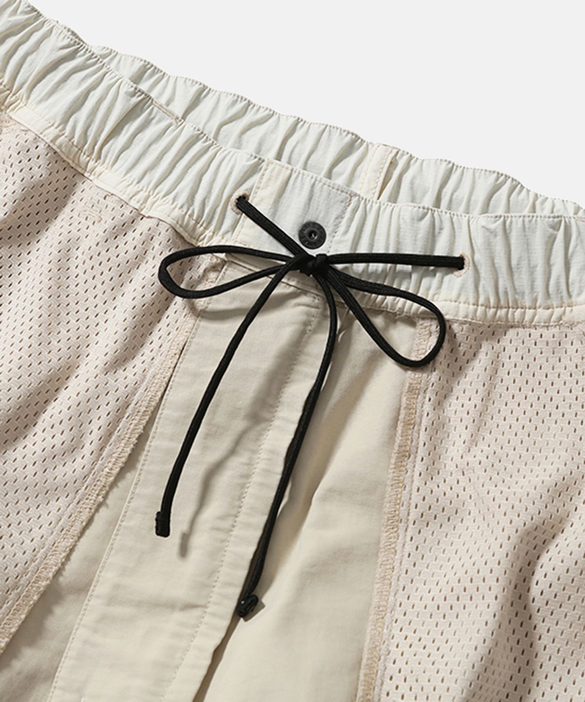 모이프(MOIF) [SS26] HUGE MONSTER SHORTS / ECRU