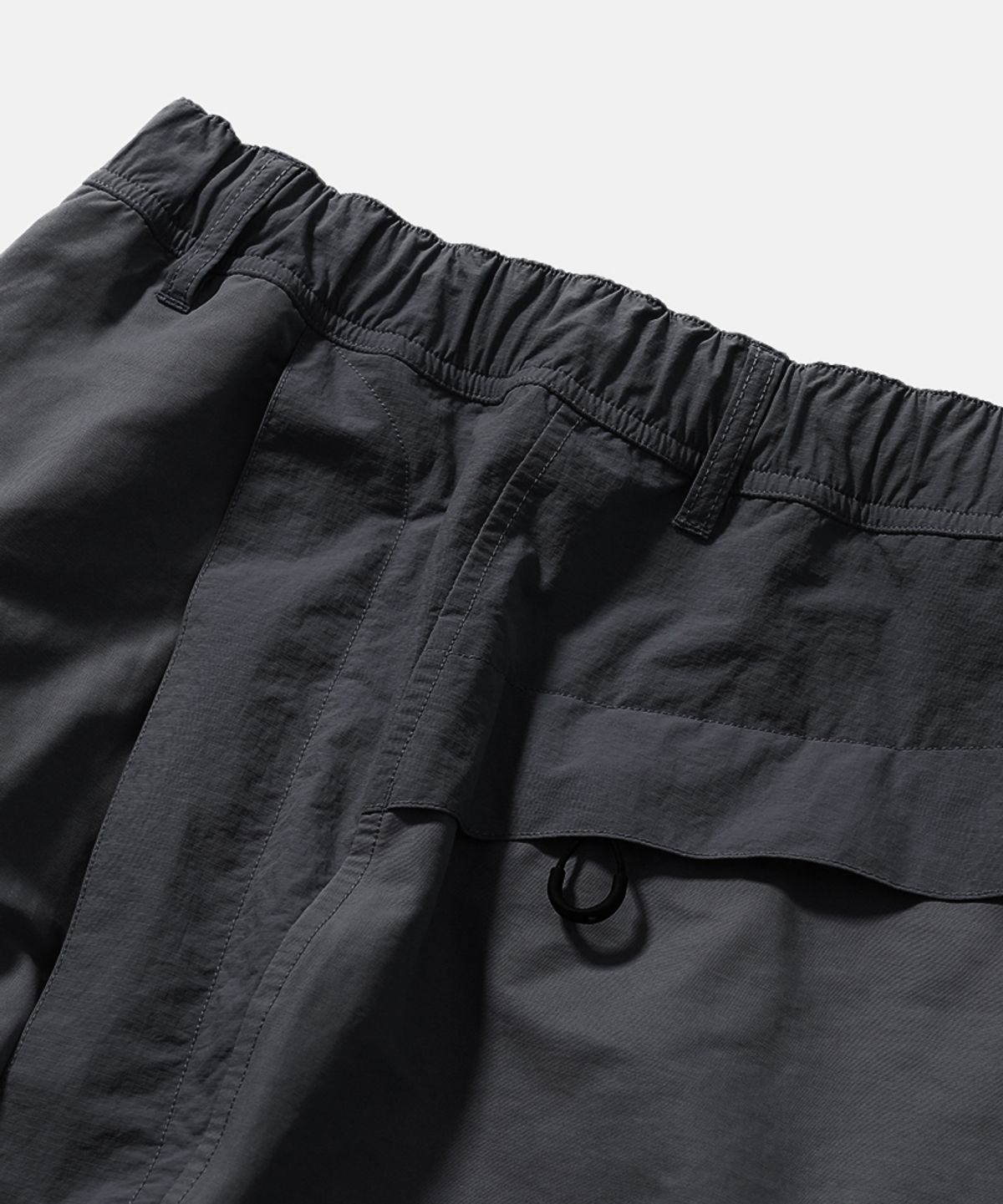모이프(MOIF) [SS26] HUGE MONSTER SHORTS / CHARCOAL