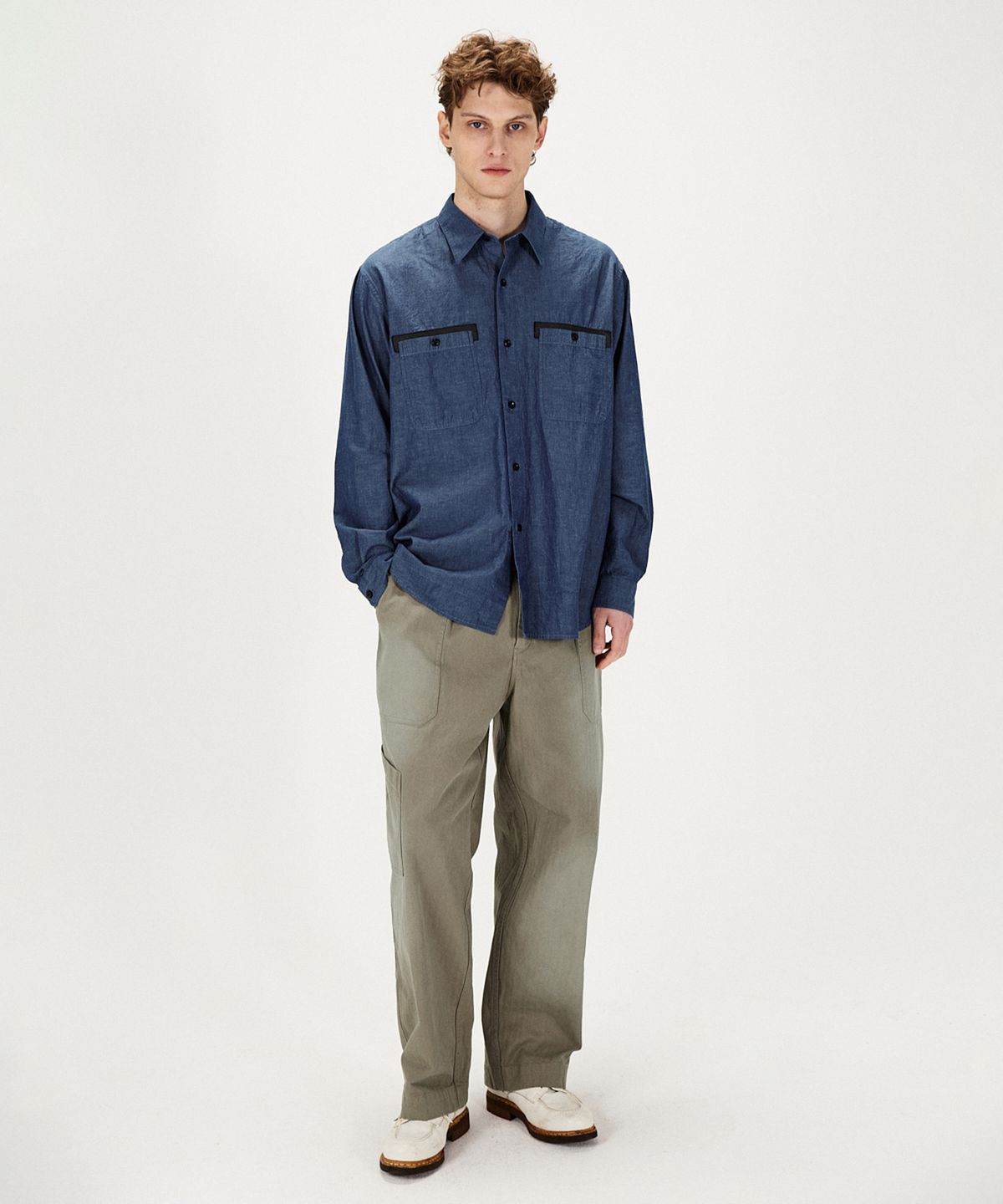 셔터(SHIRTER) LEATHER TRIM LINEN BLEND SHIRT (BLUE)