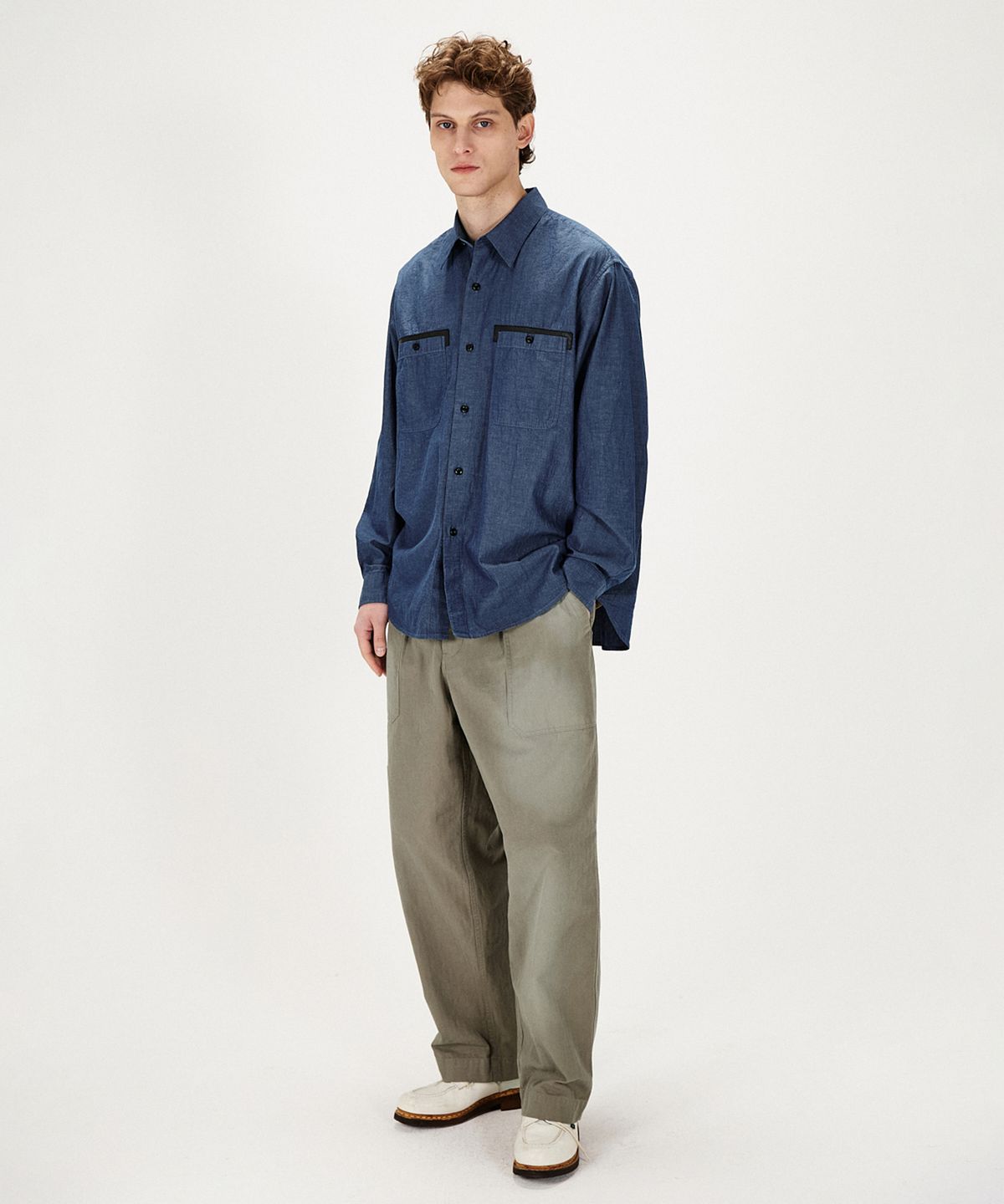 셔터(SHIRTER) LEATHER TRIM LINEN BLEND SHIRT (BLUE)