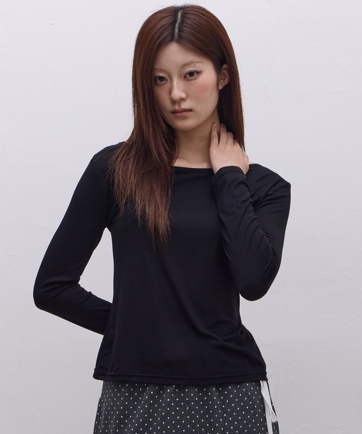 에브리시(EVERYASY) 23 로고 롱슬리브 (블랙)