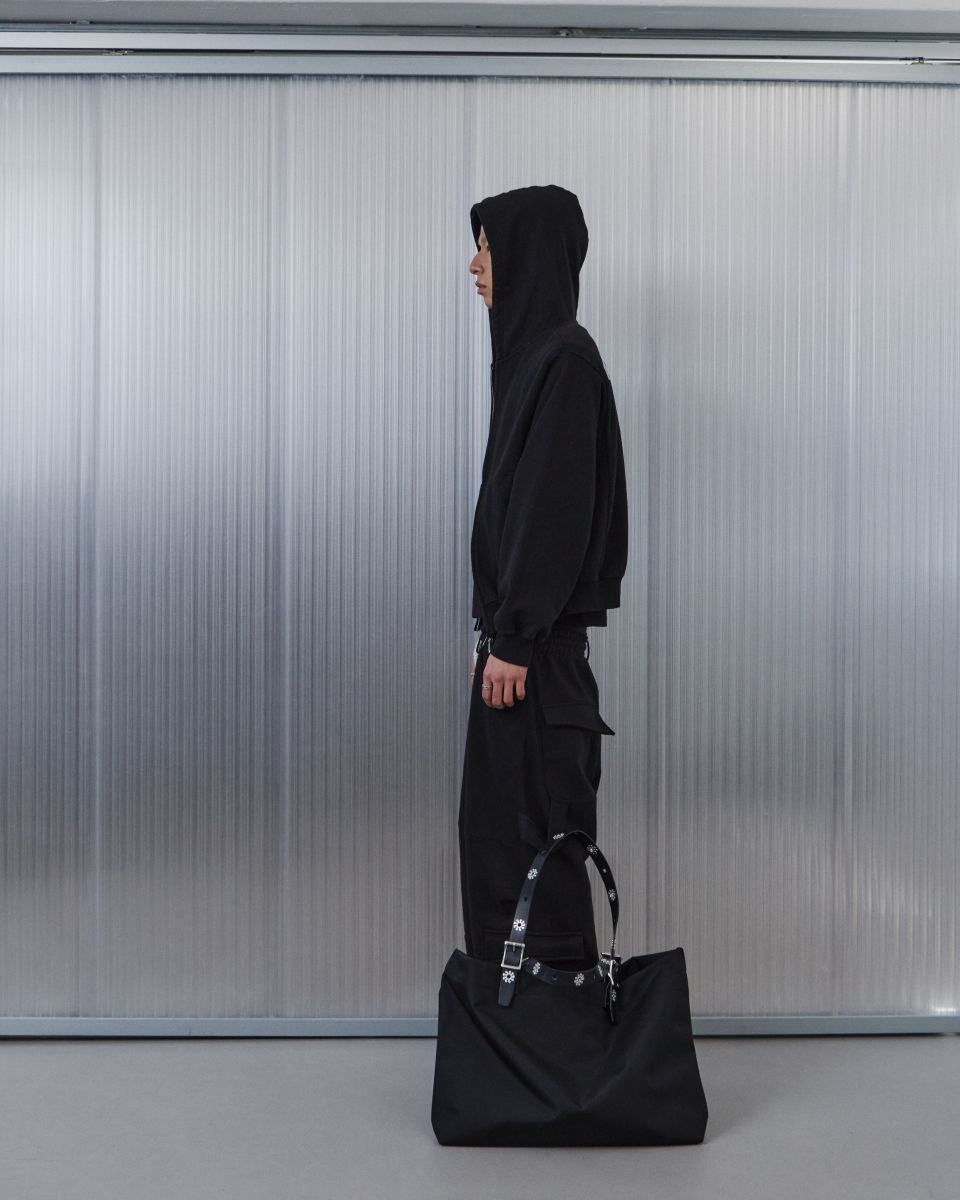 MUSINSA公式 | 9999ARCHIVE Linking Eyelet Nylon Tote Bag