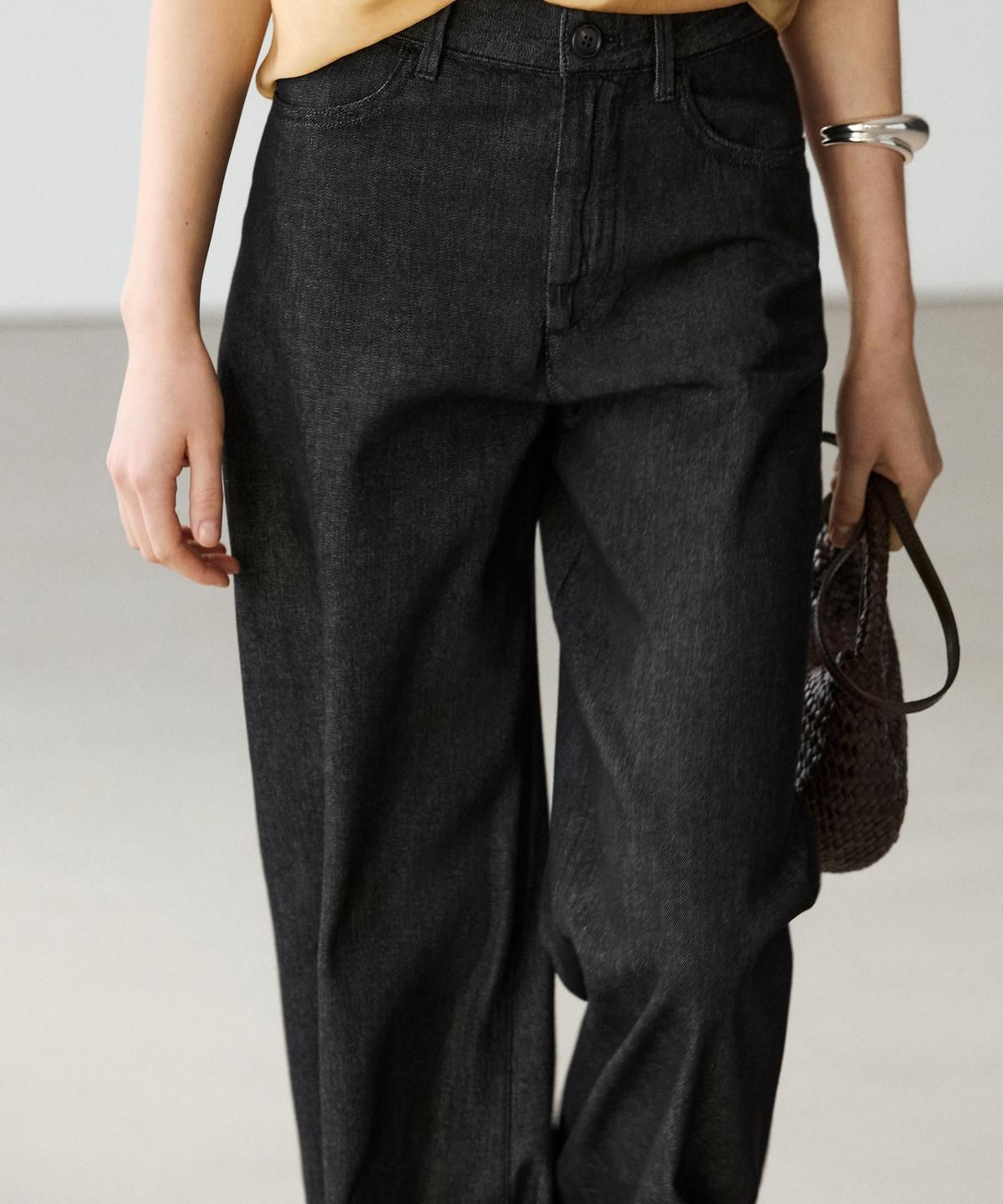 마시모두띠(MASSIMO DUTTI) 배럴 핏 진