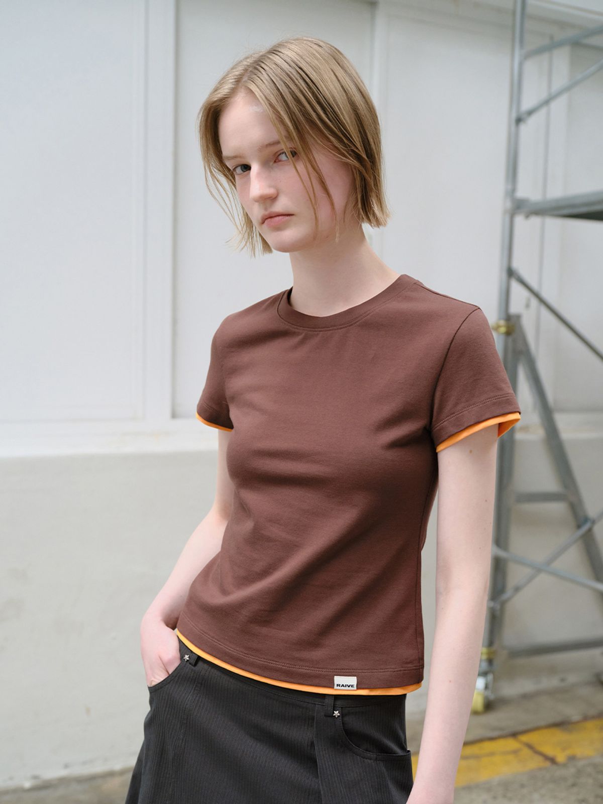 레이브(RAIVE) Layered Two-tone T-shirts VW6ME440_5color