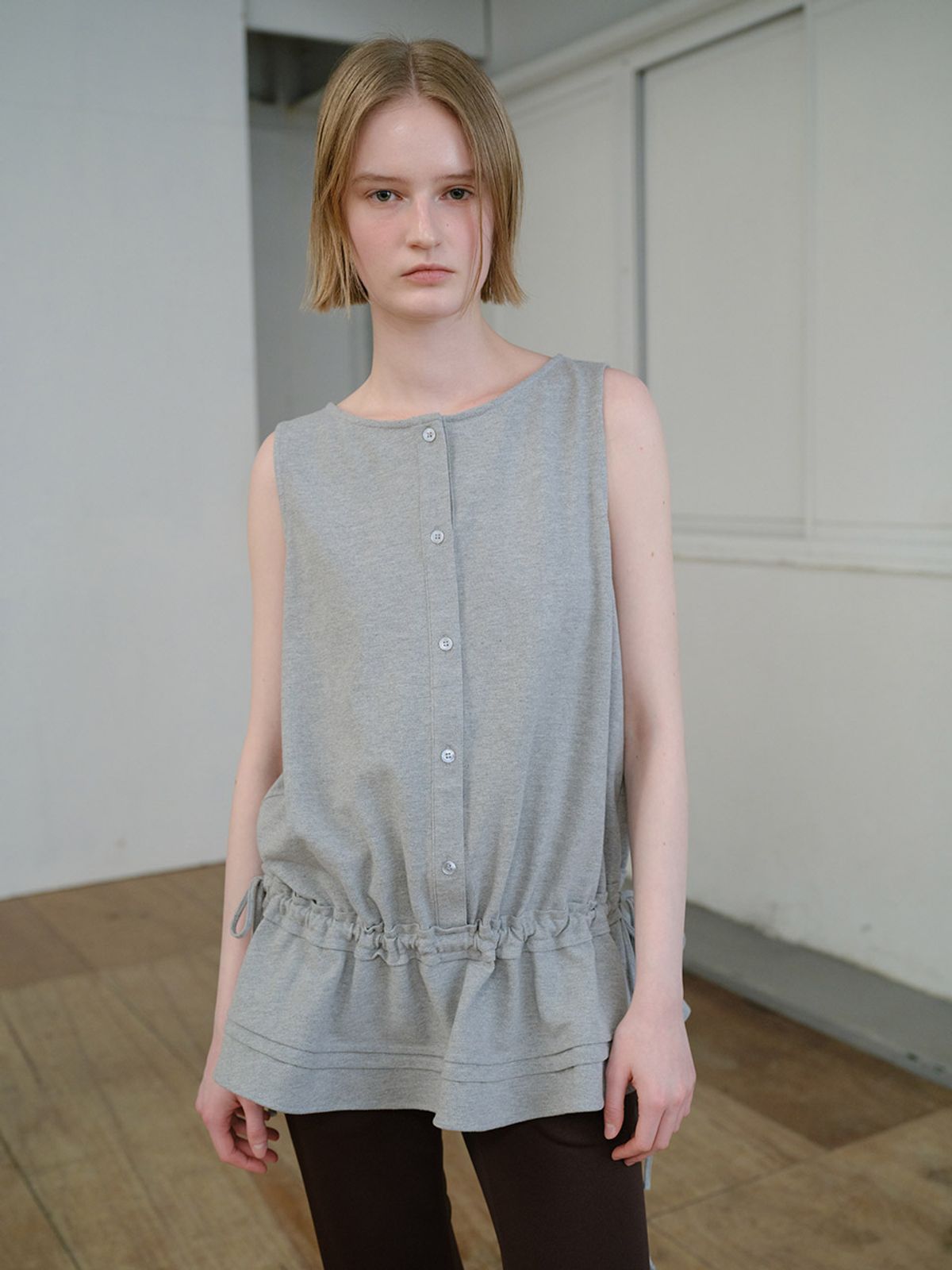 레이브(RAIVE) Waist String Sleeveless Layered Top VW6MO560_2color
