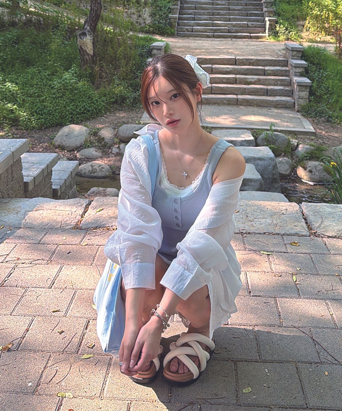 마리끌레르(MARIE CLAIRE) 레이스 레이어드 슬리브리스(MAGBTS07MSB)