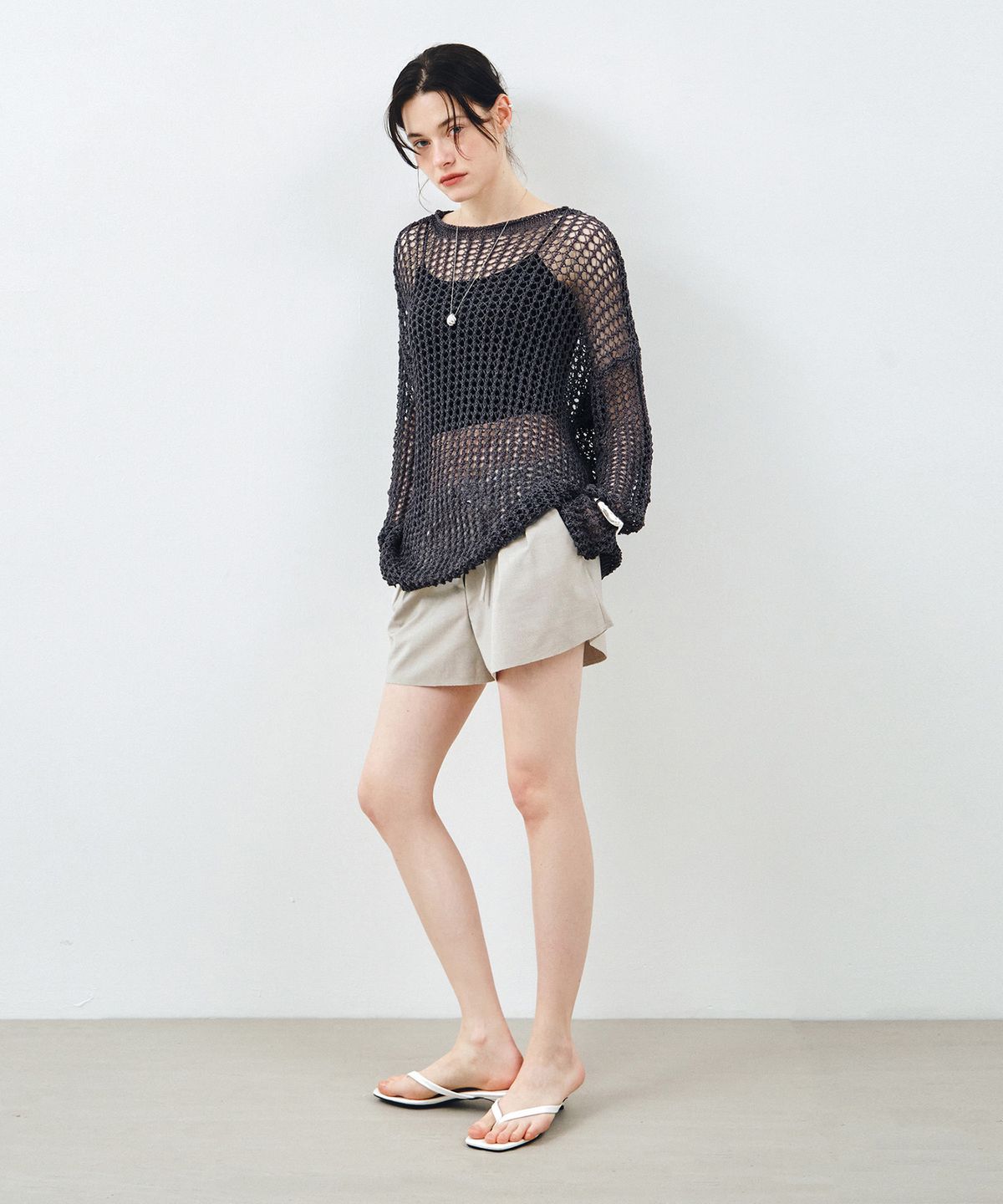 몽돌(MONGDOL) [벨트 SET] 클래식 투턱 숏 팬츠 라이트그레이 MDPT079LGRAY
