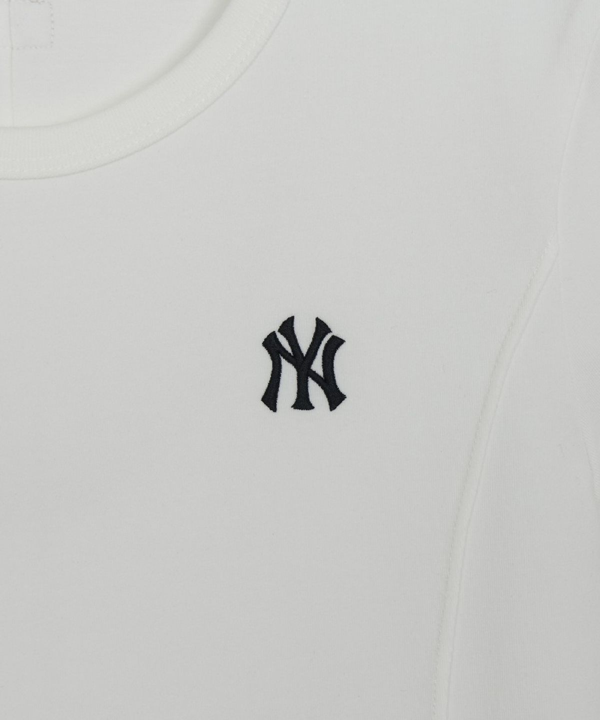 엠엘비(MLB) 여성 슬림 크롭핏 캡소매 반팔 티셔츠 NY (White)