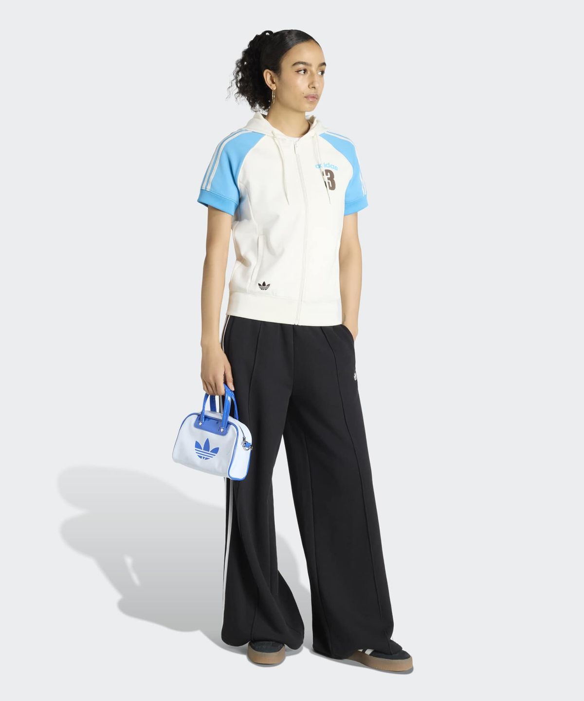 아디다스(ADIDAS) 빈티지 슈퍼스타 숏 슬리브 트랙탑 - 화이트:스카이러쉬 / KW2087