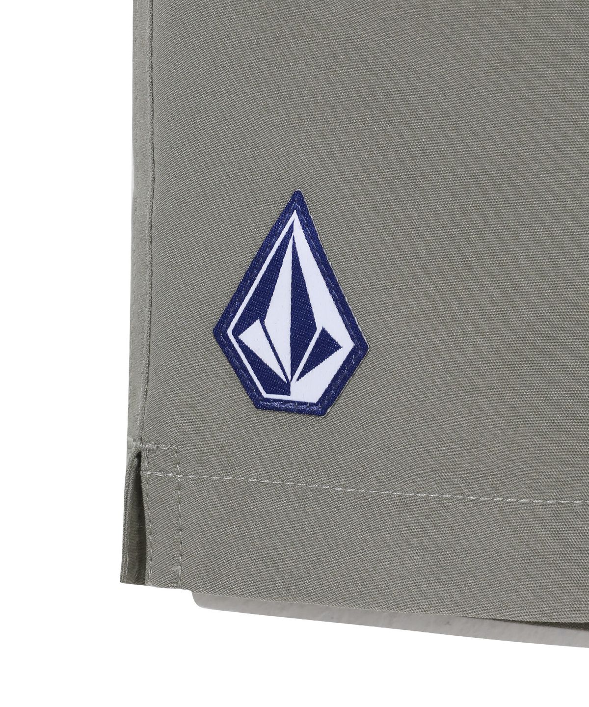 볼컴(VOLCOM) 에센셜 보드 쇼츠(카키)