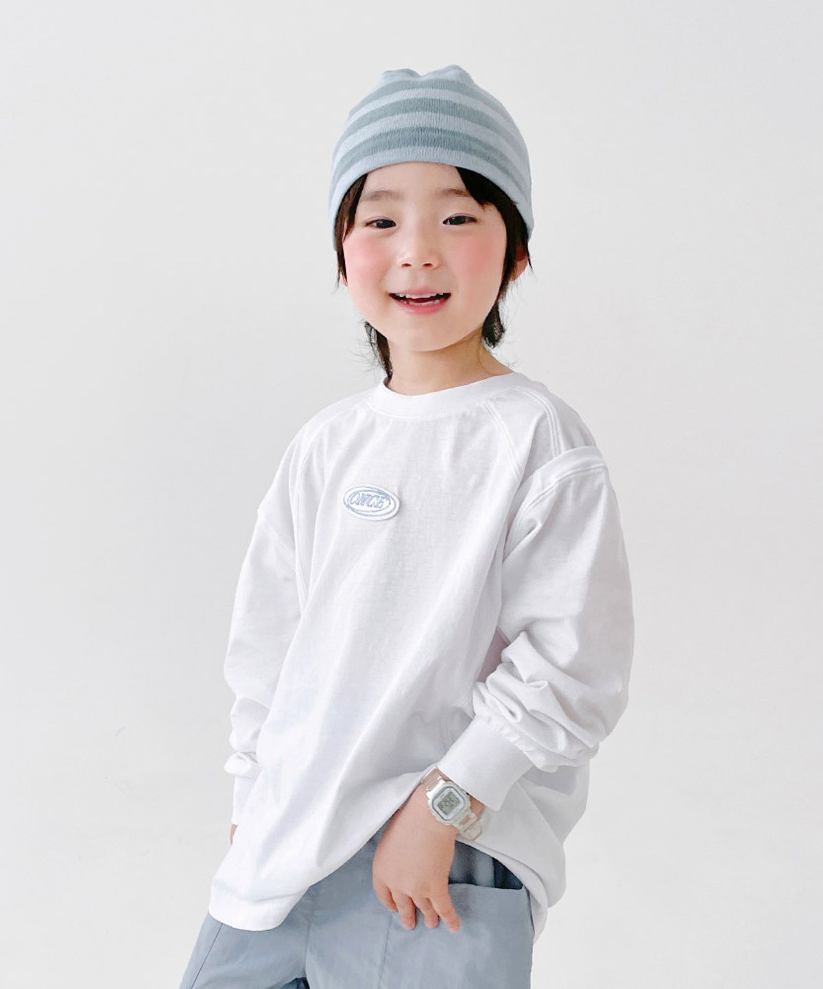 베리클로젯(BERRYCLOSET) 시그니처 모션 티셔츠