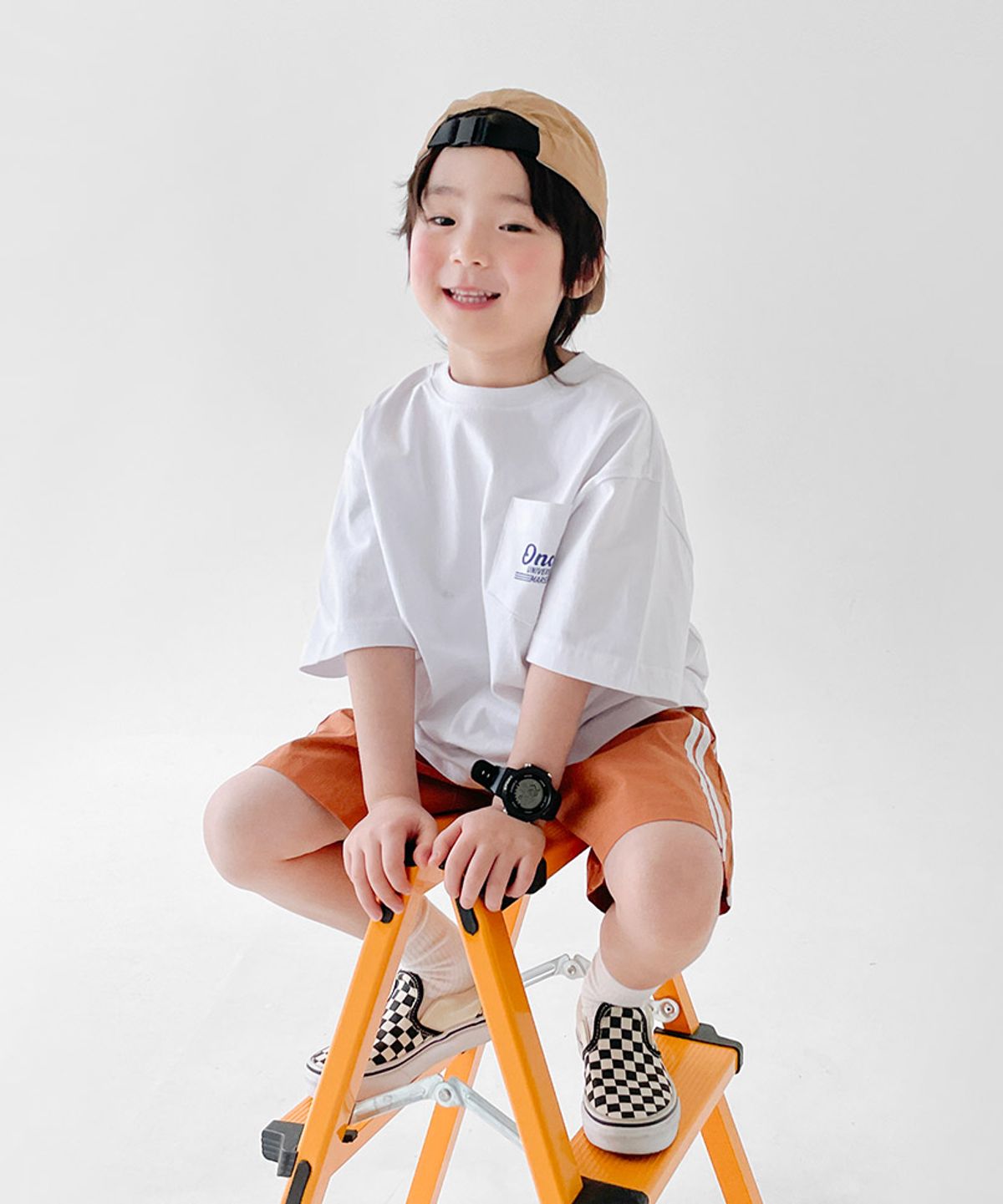 베리클로젯(BERRYCLOSET) 스페이스 크래프트 반팔티
