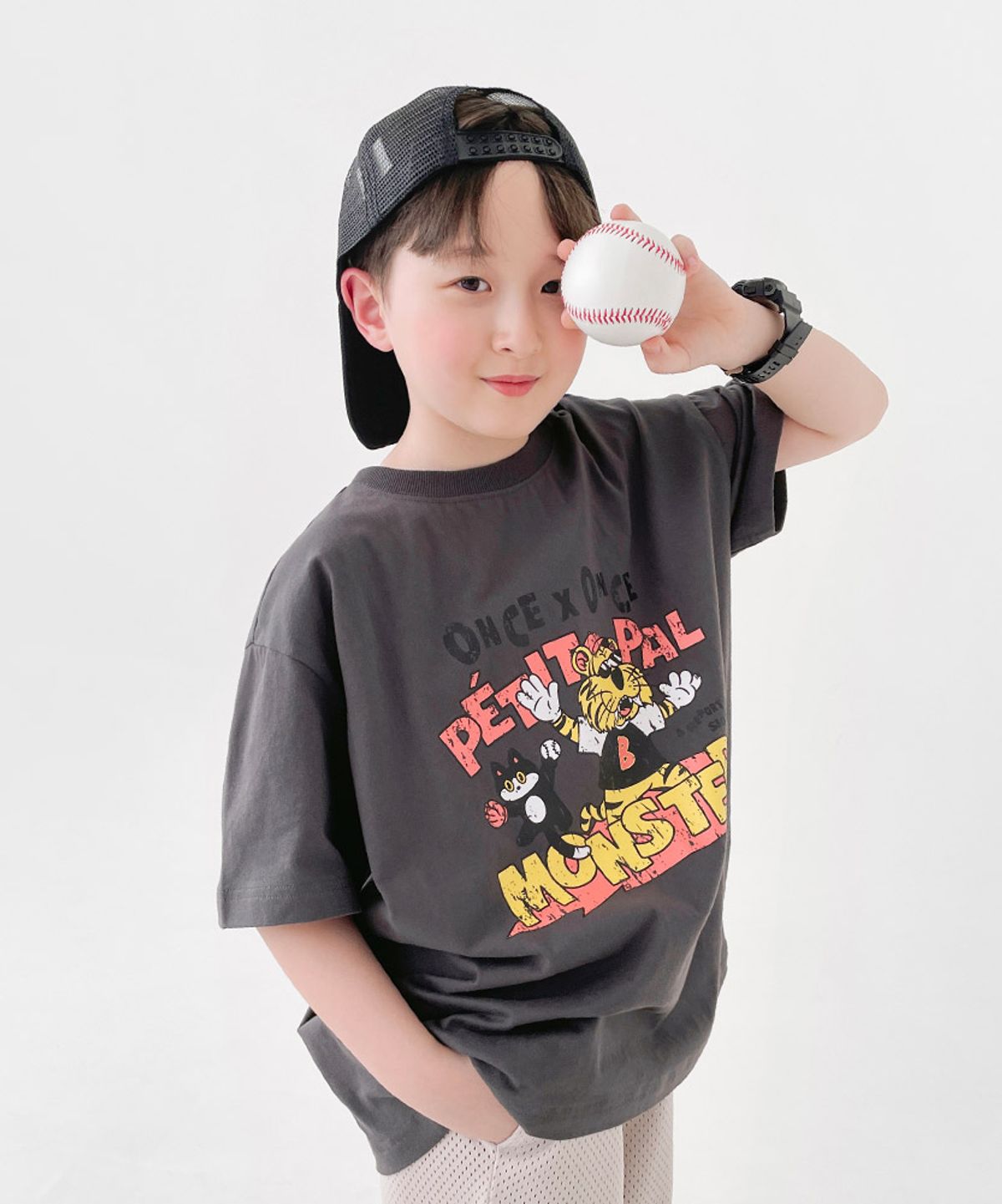 베리클로젯(BERRYCLOSET) 몬스터 솔리드 반팔티