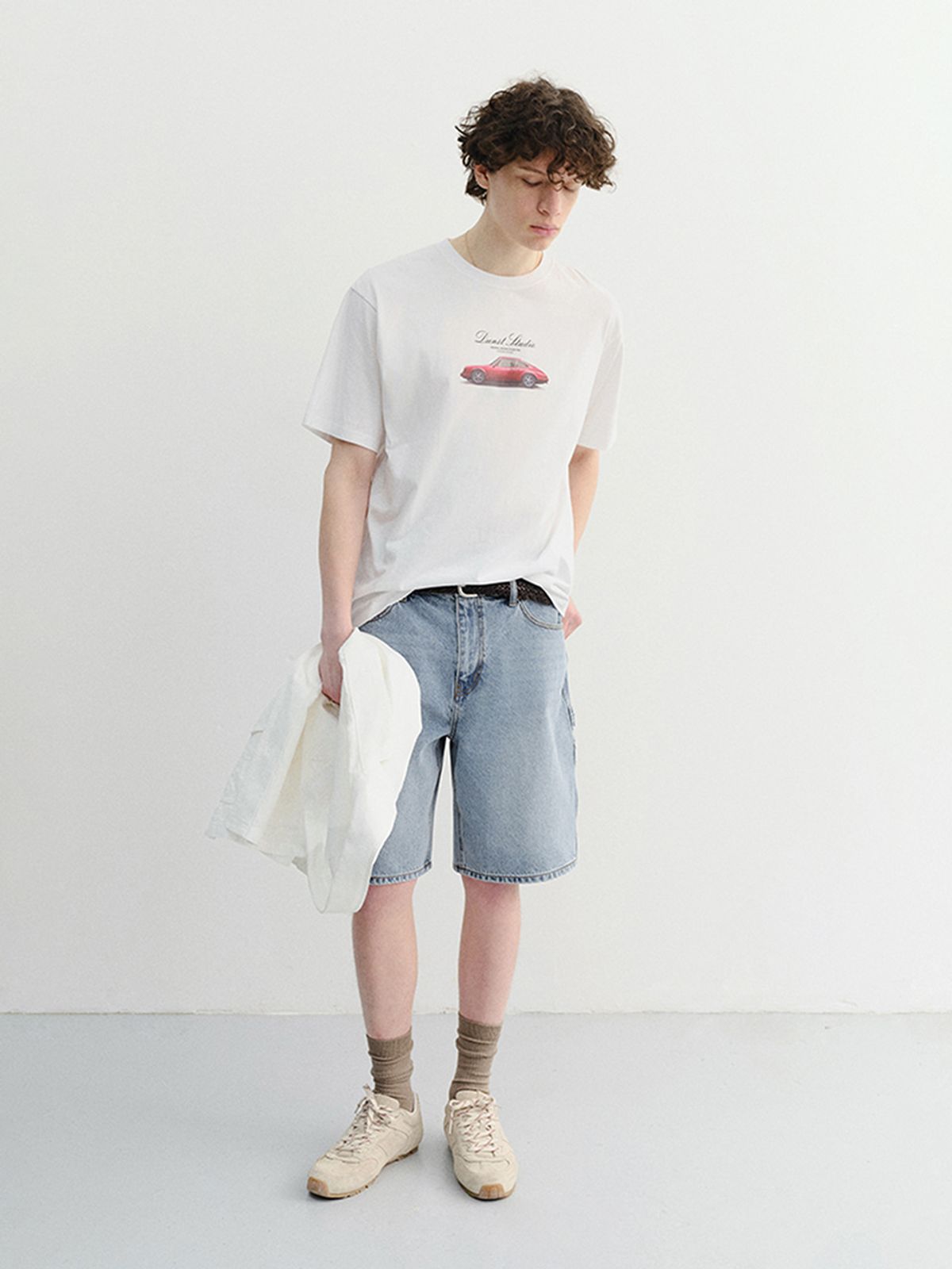 던스트 포 맨(DUNST FOR MEN) SUMMER HOLIDAY CAR T-SHIRT_UNISEX_UDTS6B143_OFF WHITE