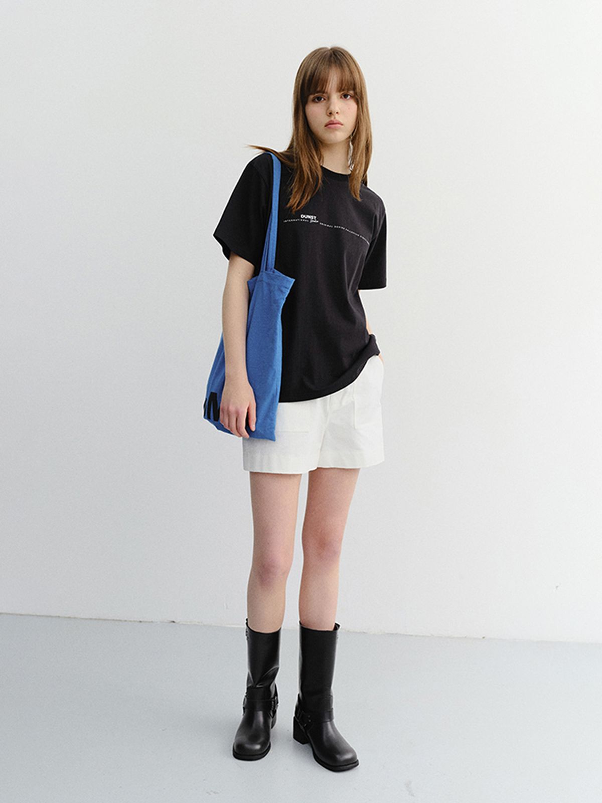 던스트(DUNST) UNISEX MINIMAL LETTERING T-SHIRT_UDTS6B147_BLACK