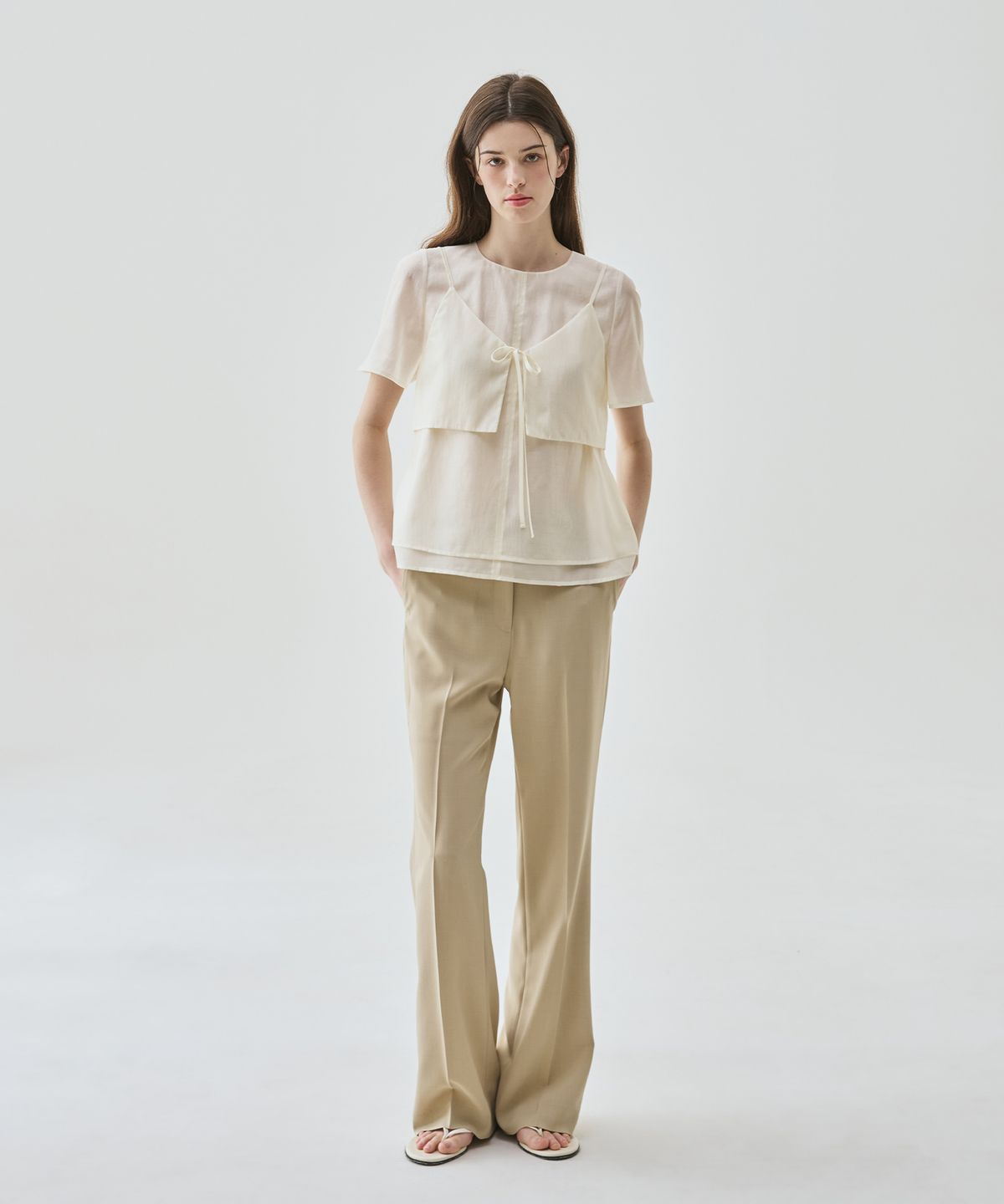 드로우핏 우먼(DRAWFIT WOMEN) [드로우핏우먼 X 꾸니] 시어 레이어 뷔스티에 블라우스 [CREAM YELLOW]