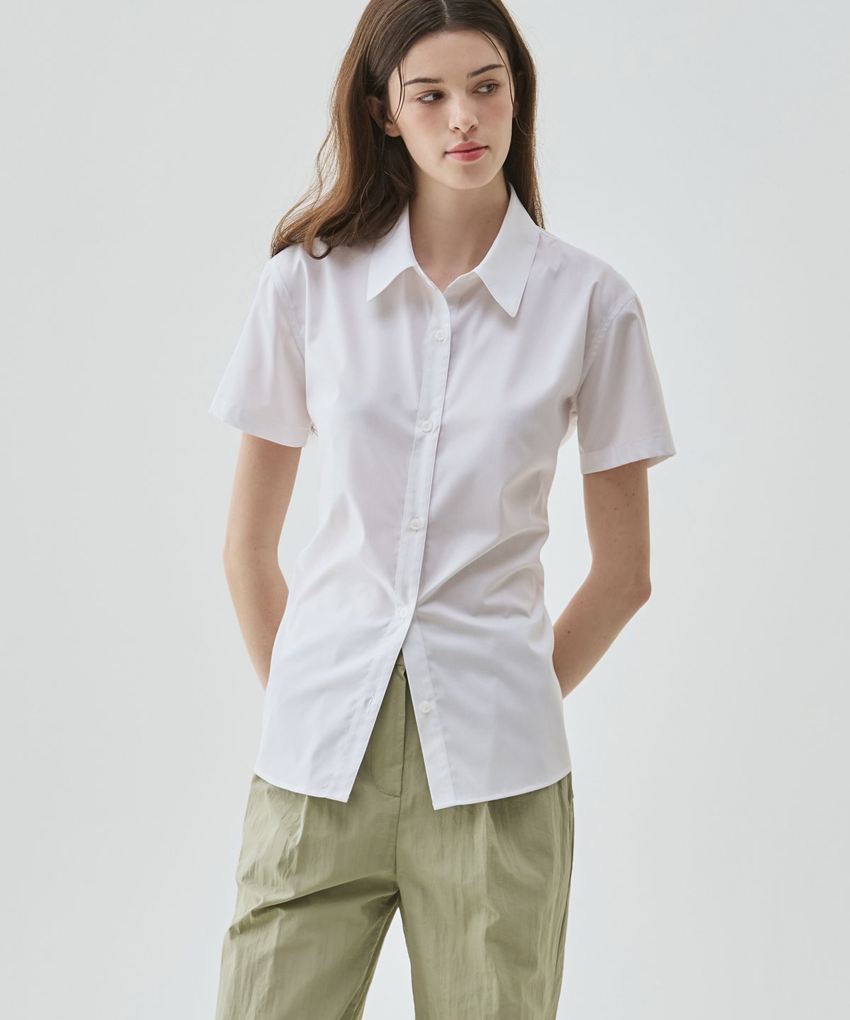 드로우핏 우먼(DRAWFIT WOMEN) 링클프리 슬림 라인 반팔 셔츠 [WHITE]