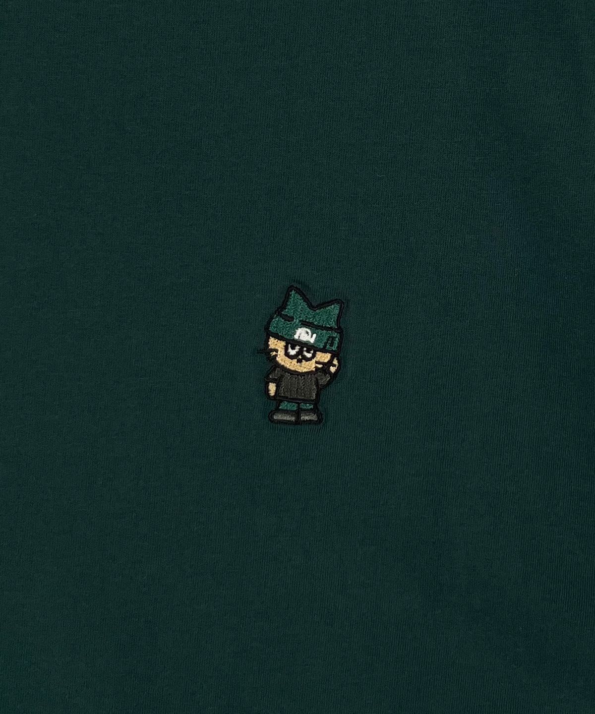 디스트나인(DISTN9NE) 베이직 스몰 자수 반팔티 LQ7TU437_DARK GREEN