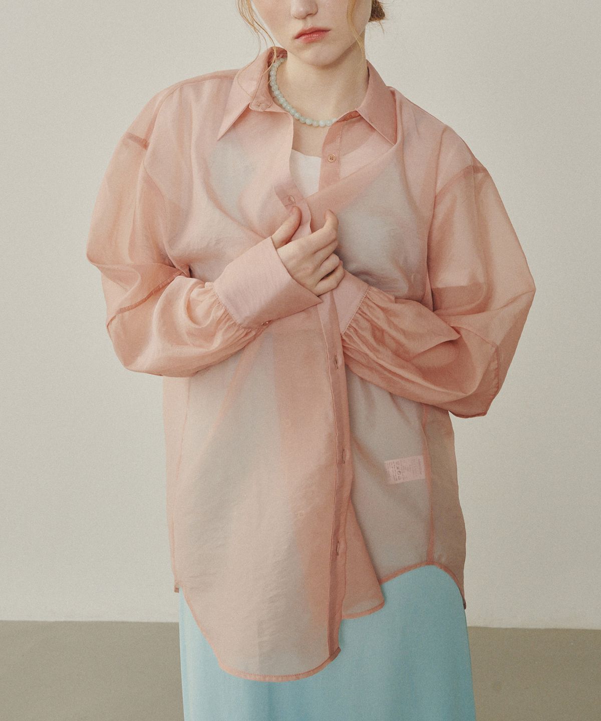 멜리앤로즈(MELLY&ROSE) 멜로즈 오간자 시스루 셔츠(314807)