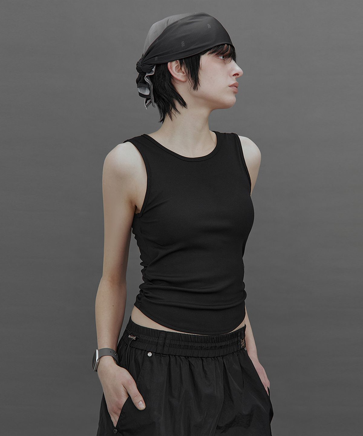 트리밍버드(TREEMINGBIRD) TMB Active Back-Layer Sleeveless Top [ Black ]