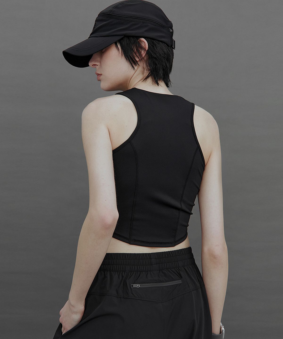 트리밍버드(TREEMINGBIRD) TMB Active Dual-Zip Cropped Tank Top [ Black ]