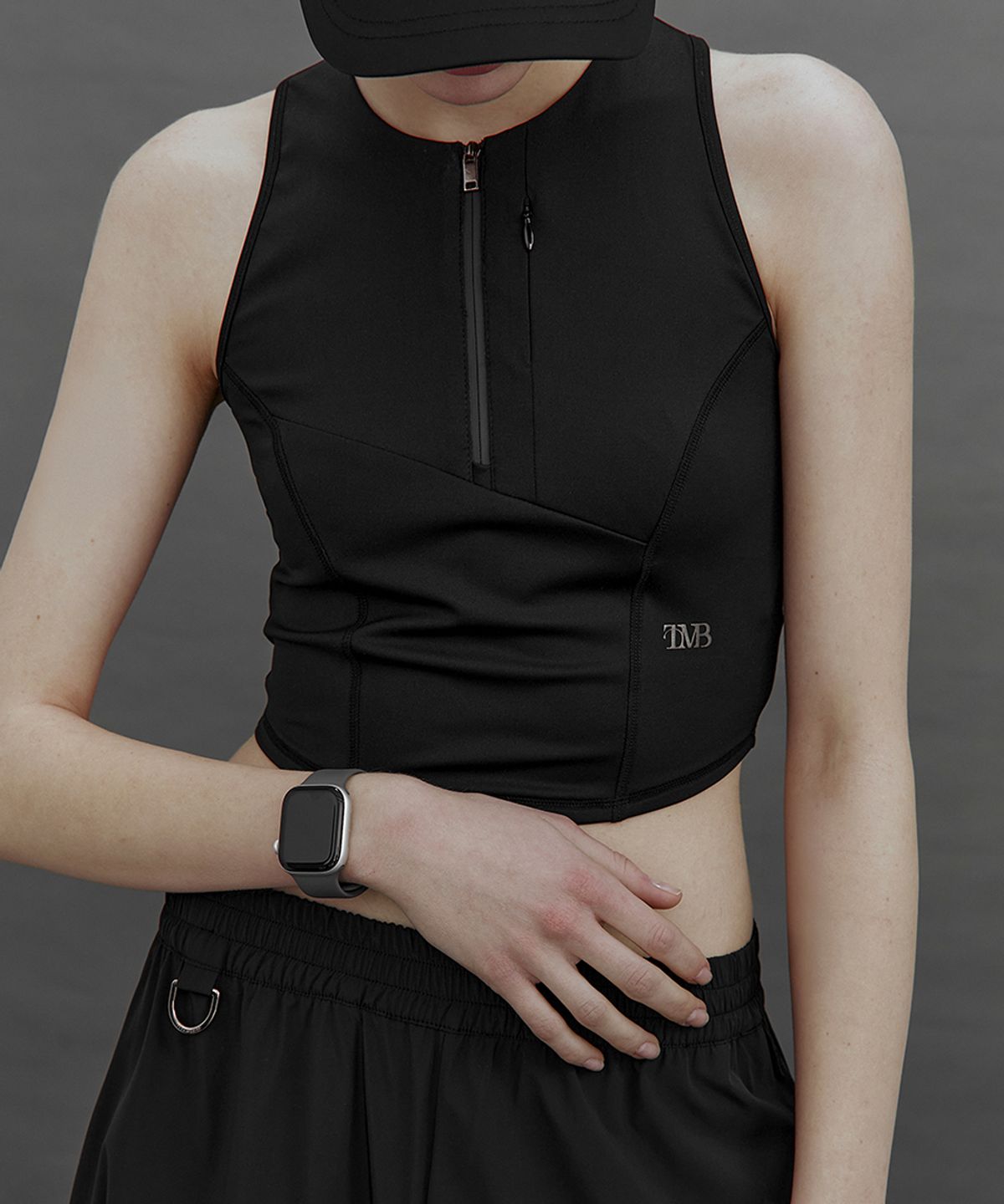 트리밍버드(TREEMINGBIRD) TMB Active Dual-Zip Cropped Tank Top [ Black ]