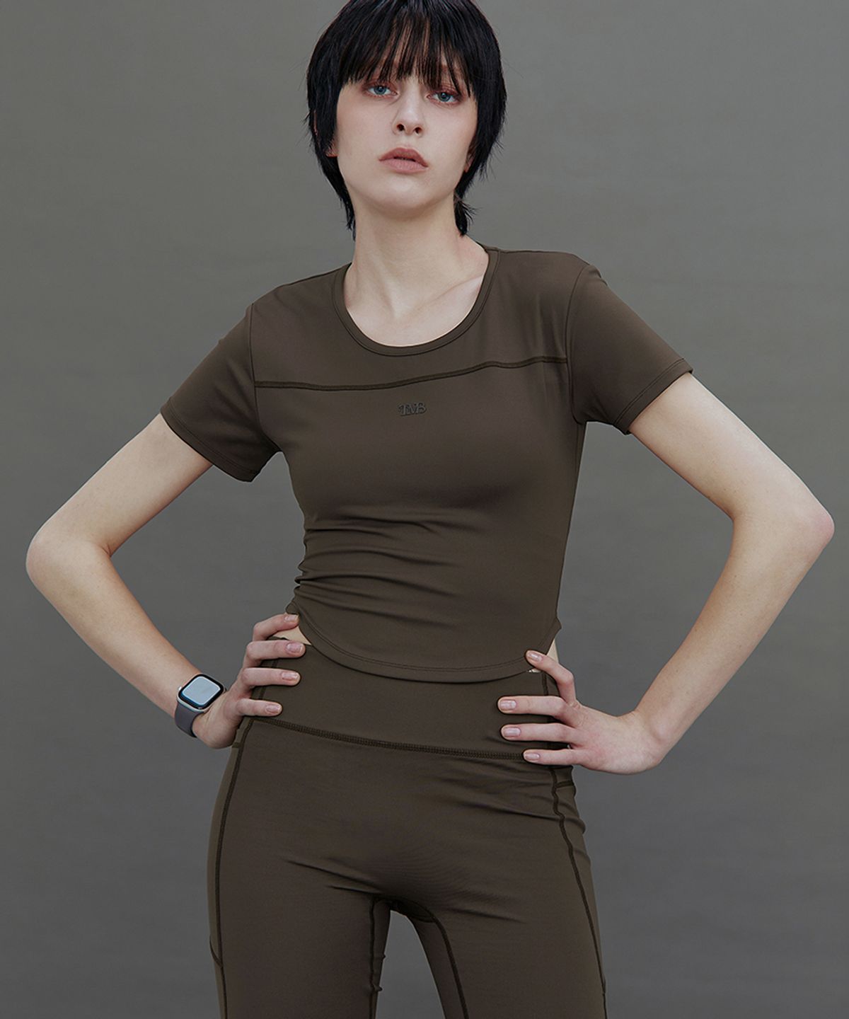 트리밍버드(TREEMINGBIRD) TMB Active Open-Back Top [ Brown ]