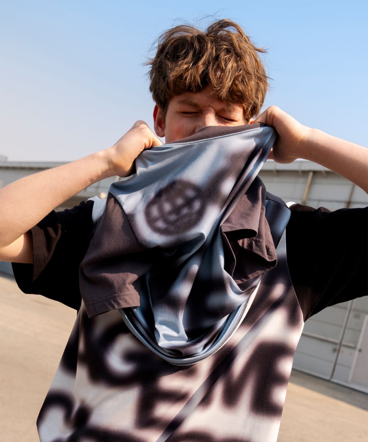 엘엠씨(LMC) BLUR LETTERING COLOR BLOCK TEE black