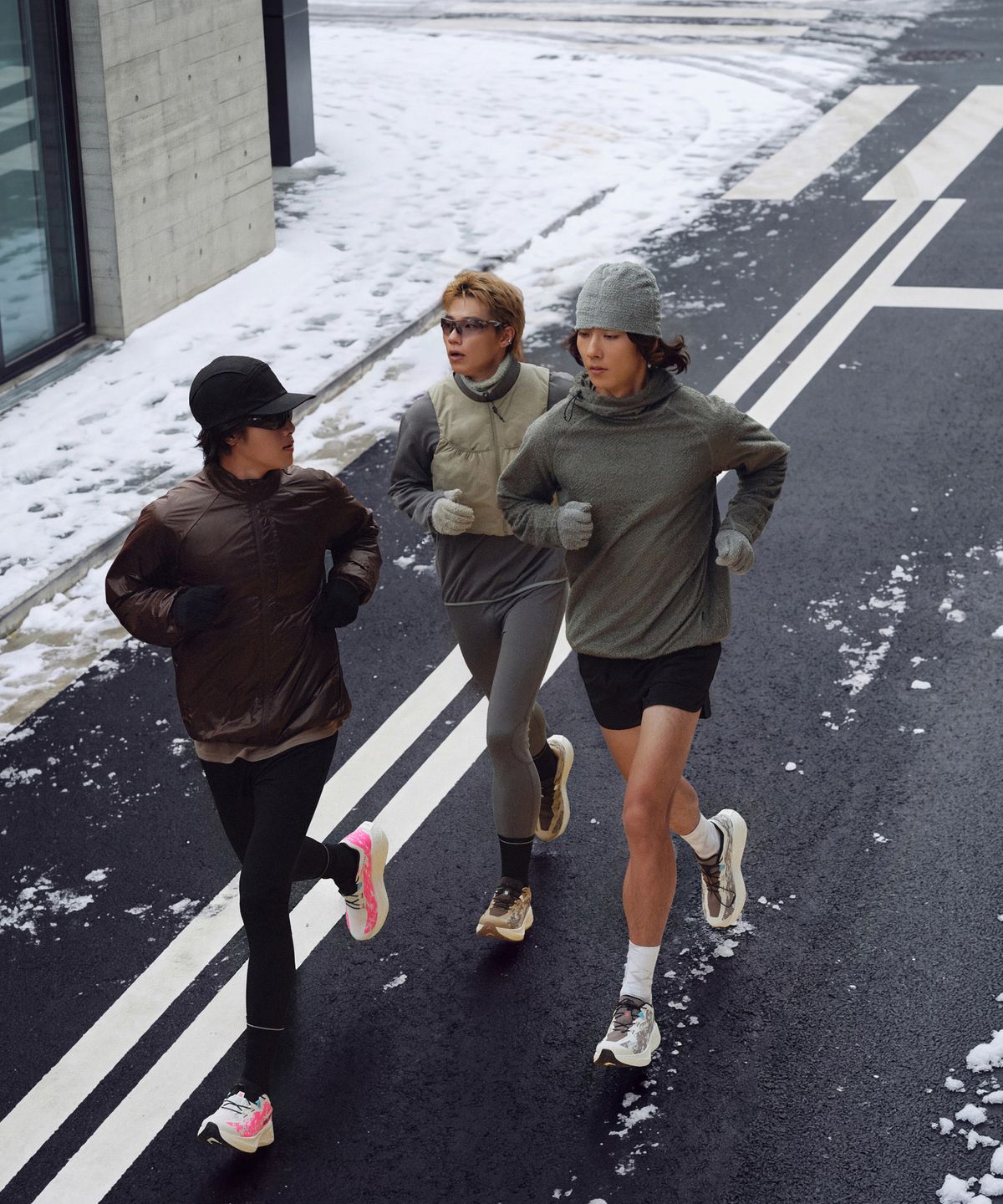 무신사 스탠다드 스포츠(MUSINSA STANDARD SPORTS) [굿펠로우] 엑스라이트 패딩자켓 (3color)