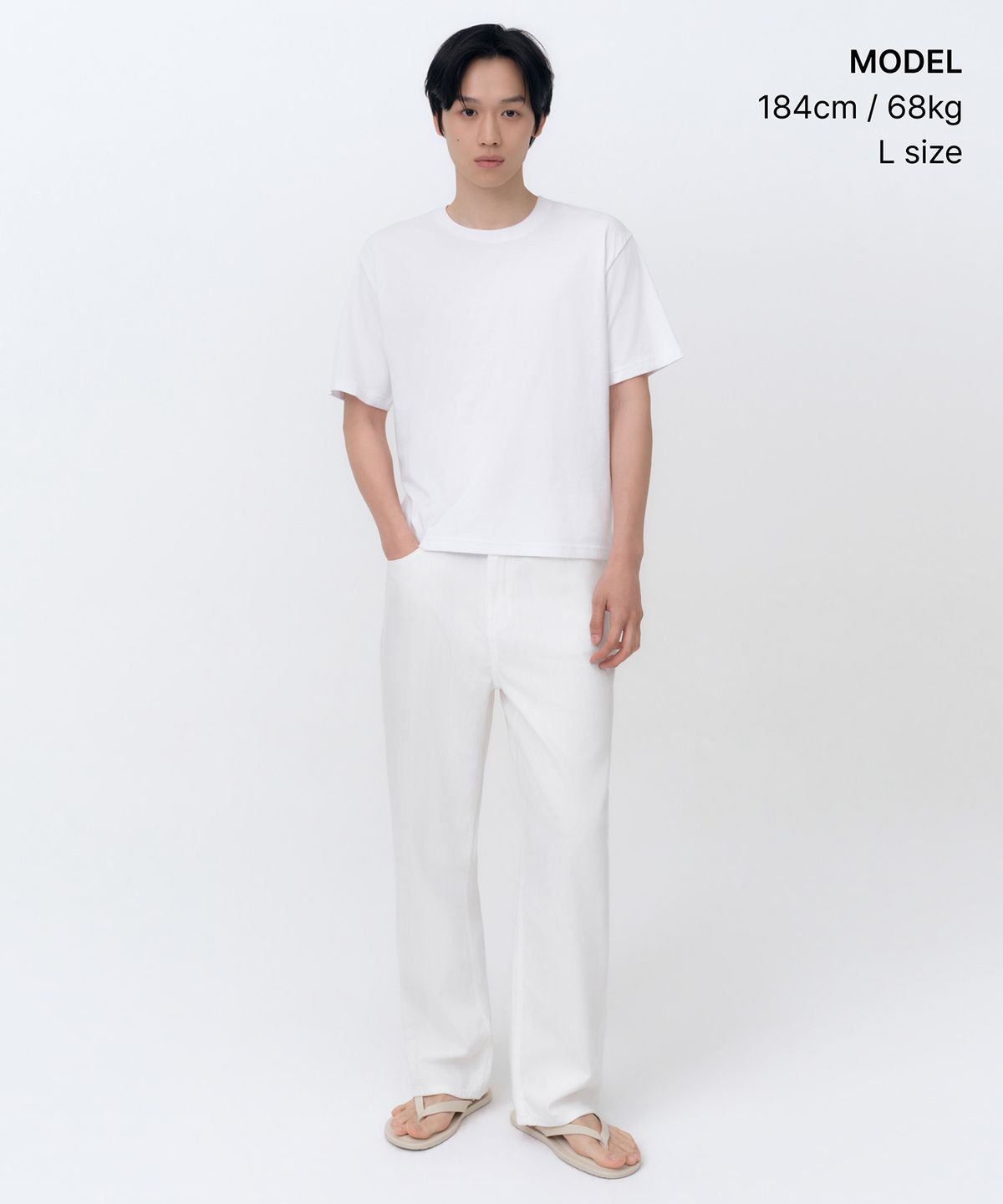 무신사 스탠다드(MUSINSA STANDARD) [쿨탠다드] 레귤러 크롭 티셔츠 [화이트]