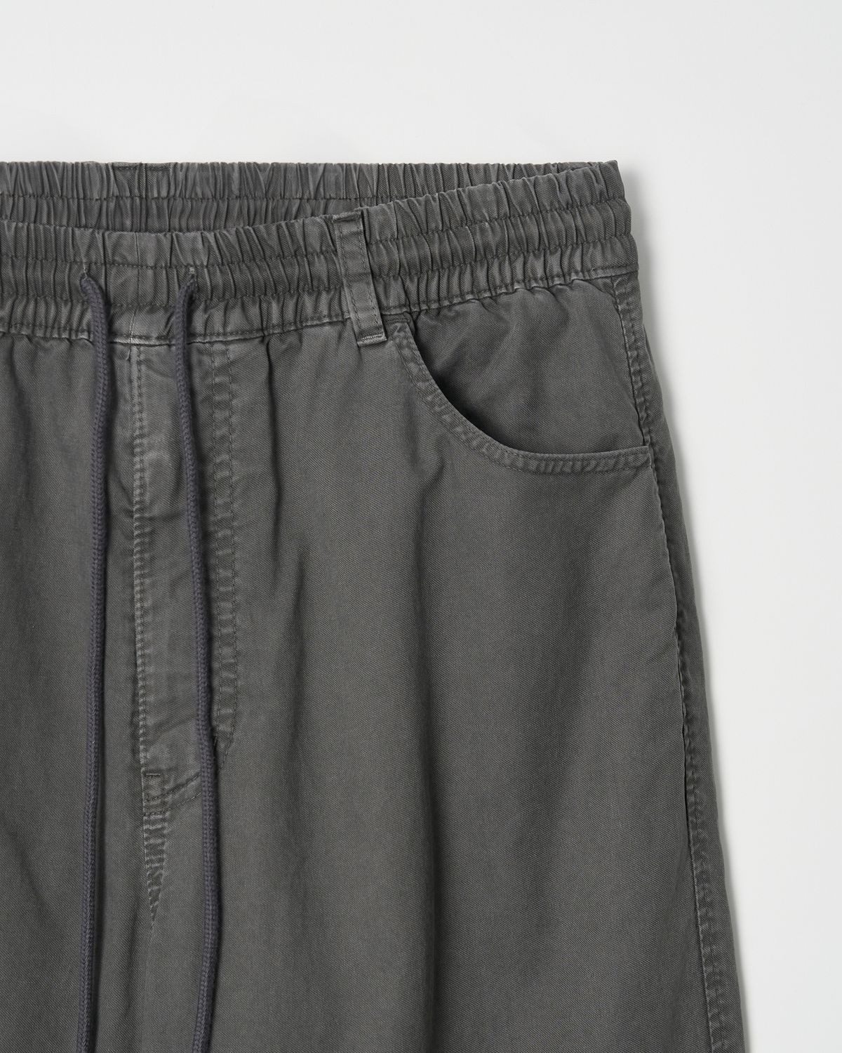 슈퍼벨로체(SUPERVELOCE) Miglia Old Draped Trousers Steel Gray