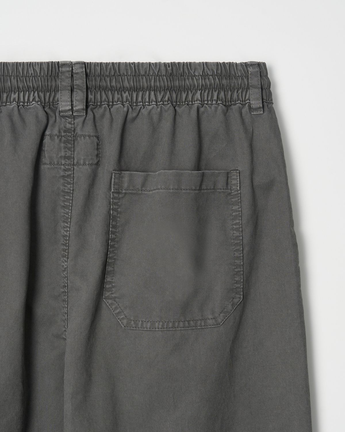 슈퍼벨로체(SUPERVELOCE) Miglia Old Draped Trousers Steel Gray