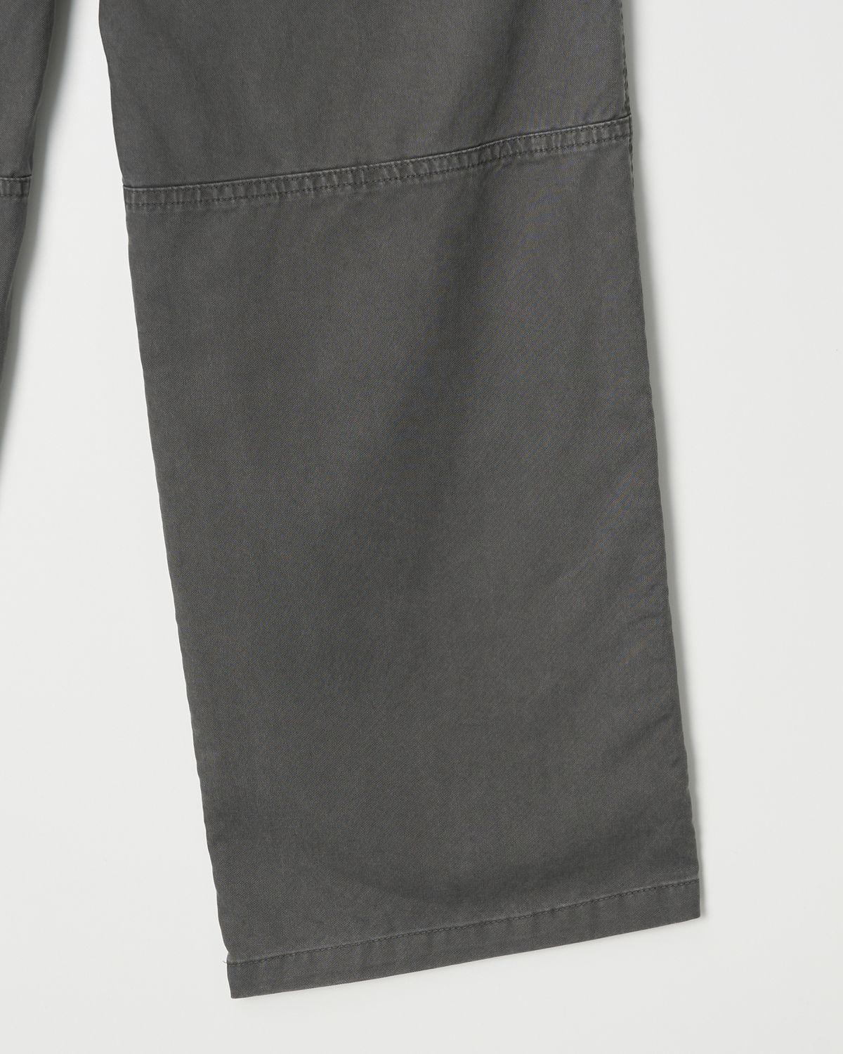 슈퍼벨로체(SUPERVELOCE) Miglia Old Draped Trousers Steel Gray