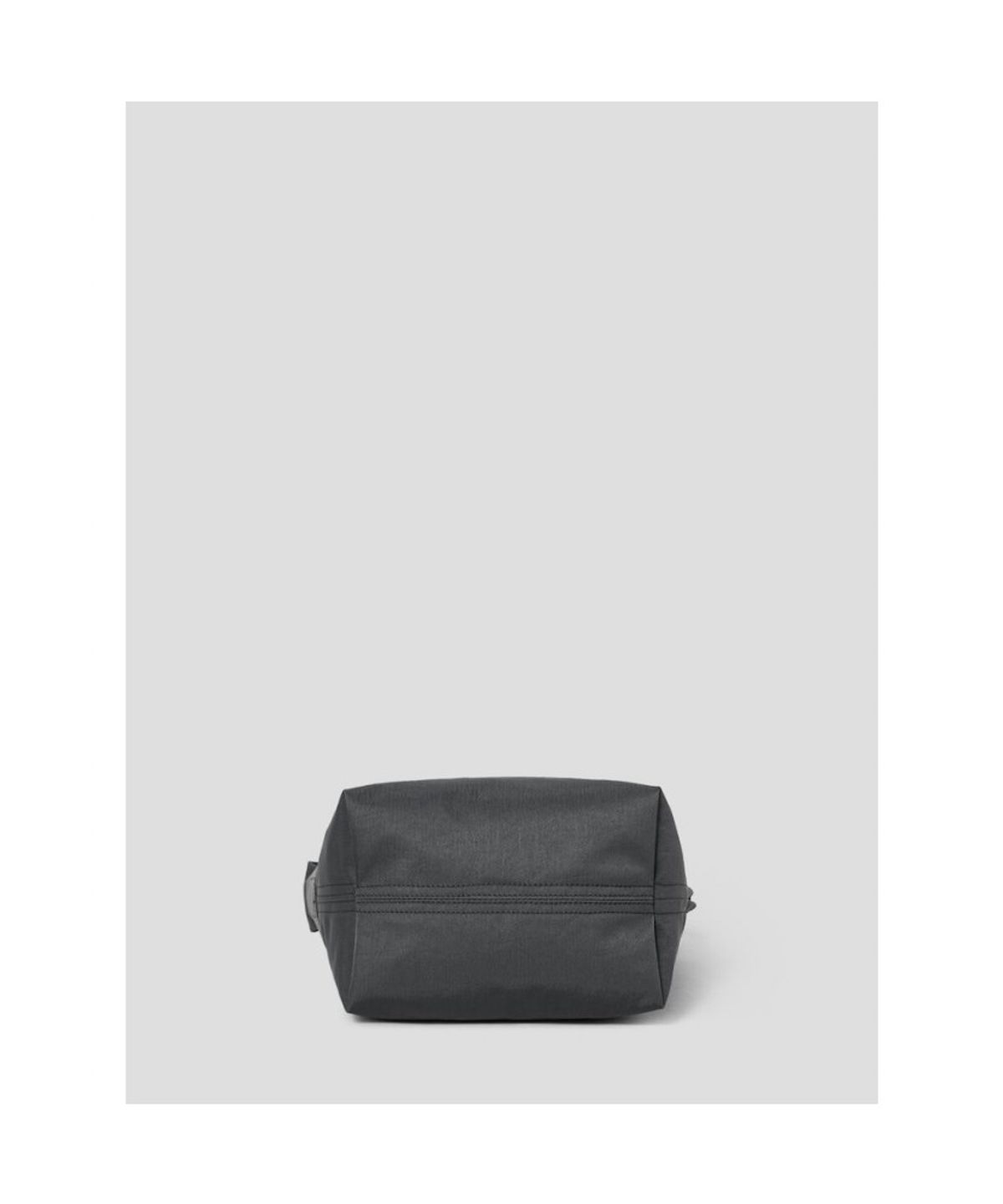 빈폴 액세서리(BEANPOLE ACCESSORY) Less Bag_2 미디엄 나일론 크로스백 - 그레이