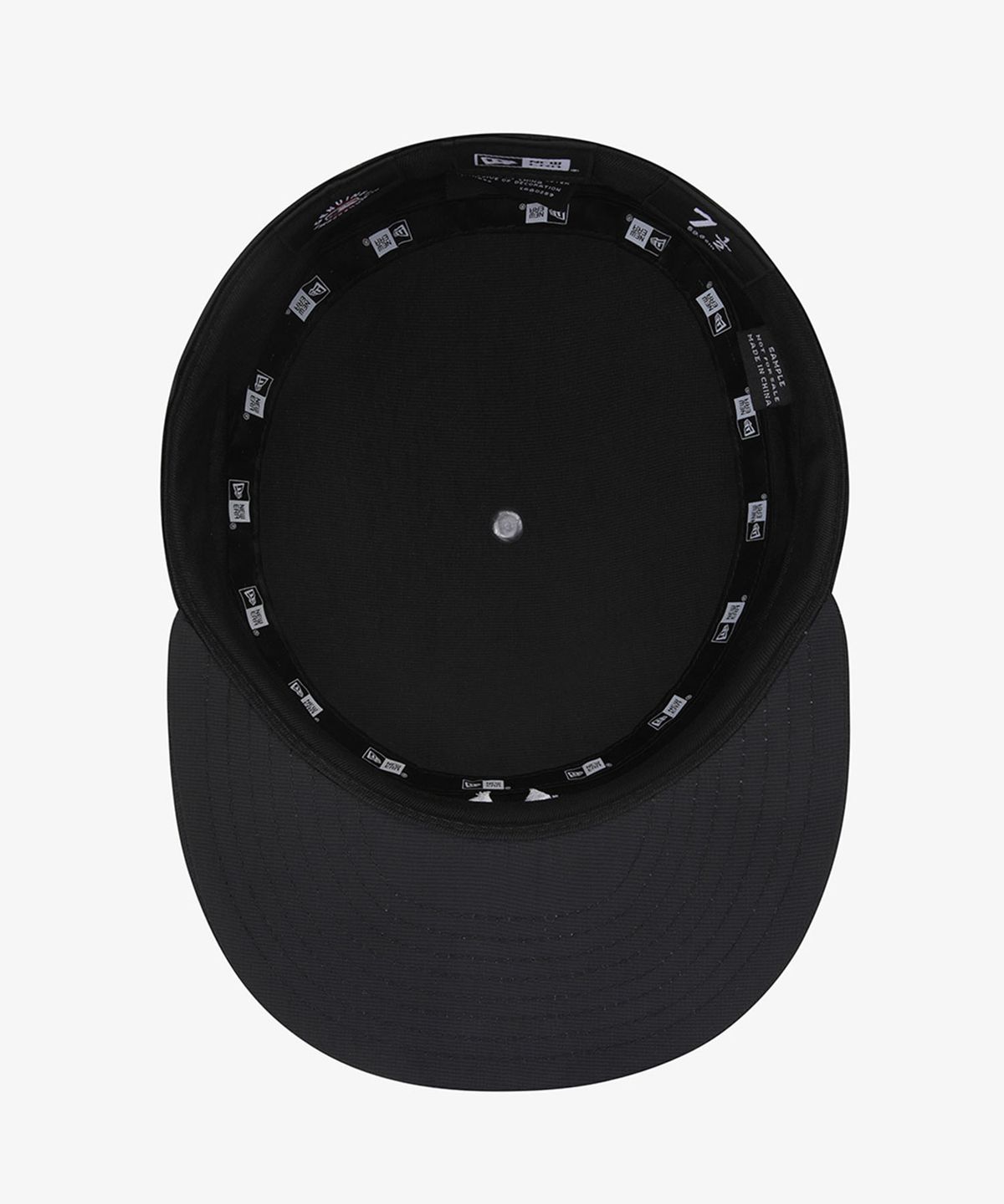 뉴에라(NEW ERA) MLB 뉴욕 양키스 나일론 메탈 필박스 피티드캡 블랙