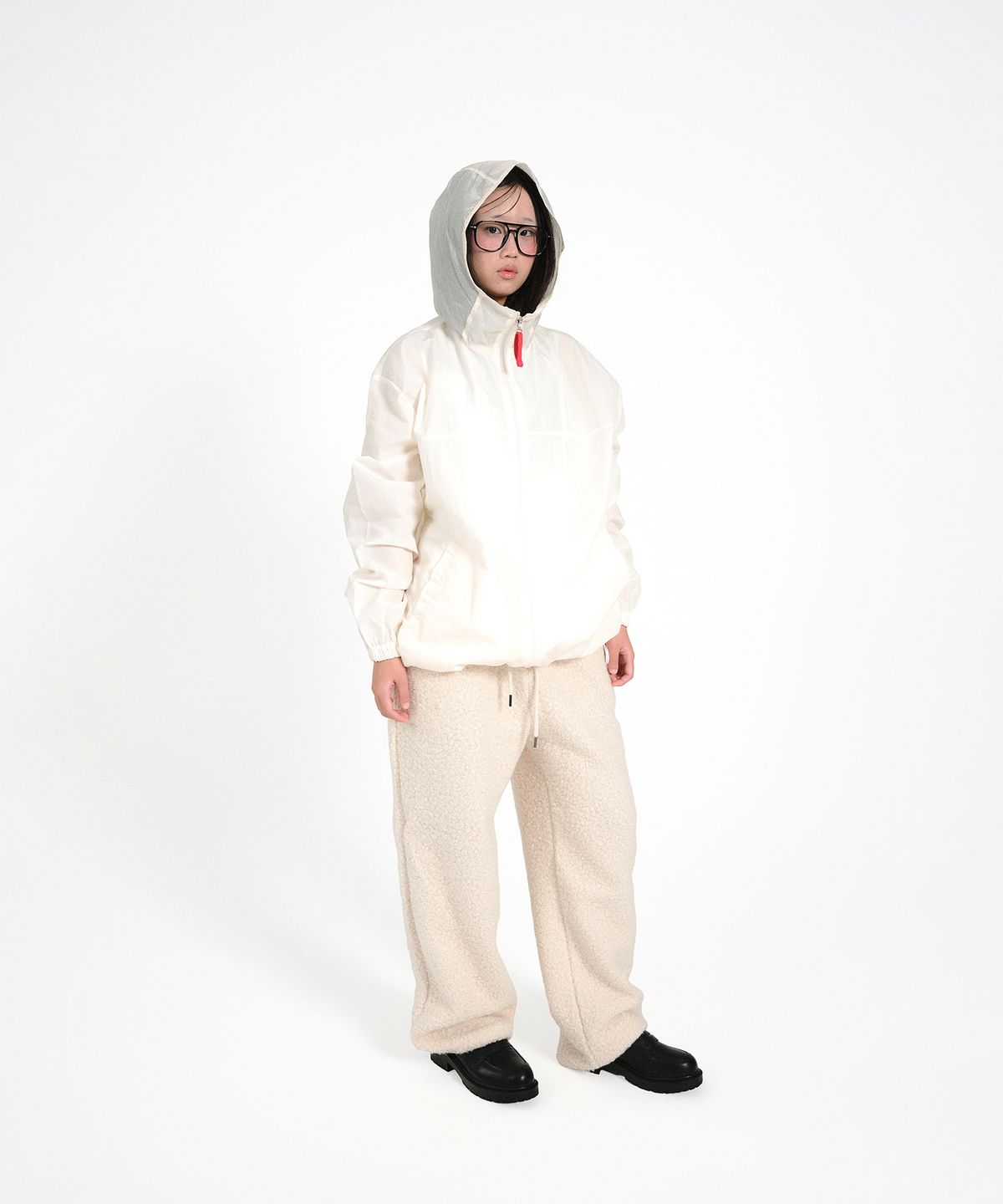 애프터썸머(AFTERSUMMER) hooded mix wind jacket (cream)
