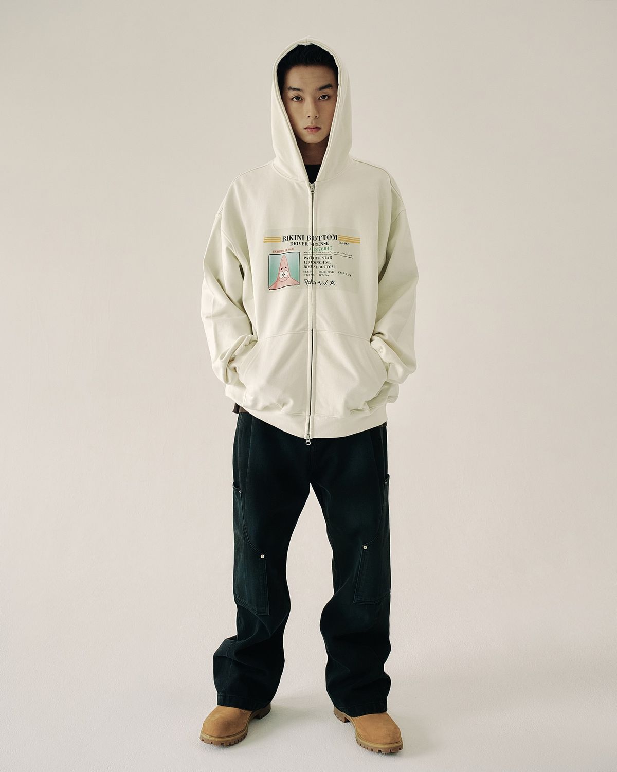 아크메드라비(ACME DE LA VIE) SPONGEBOB DRIVER LICENSE HOODIE ZIP UP