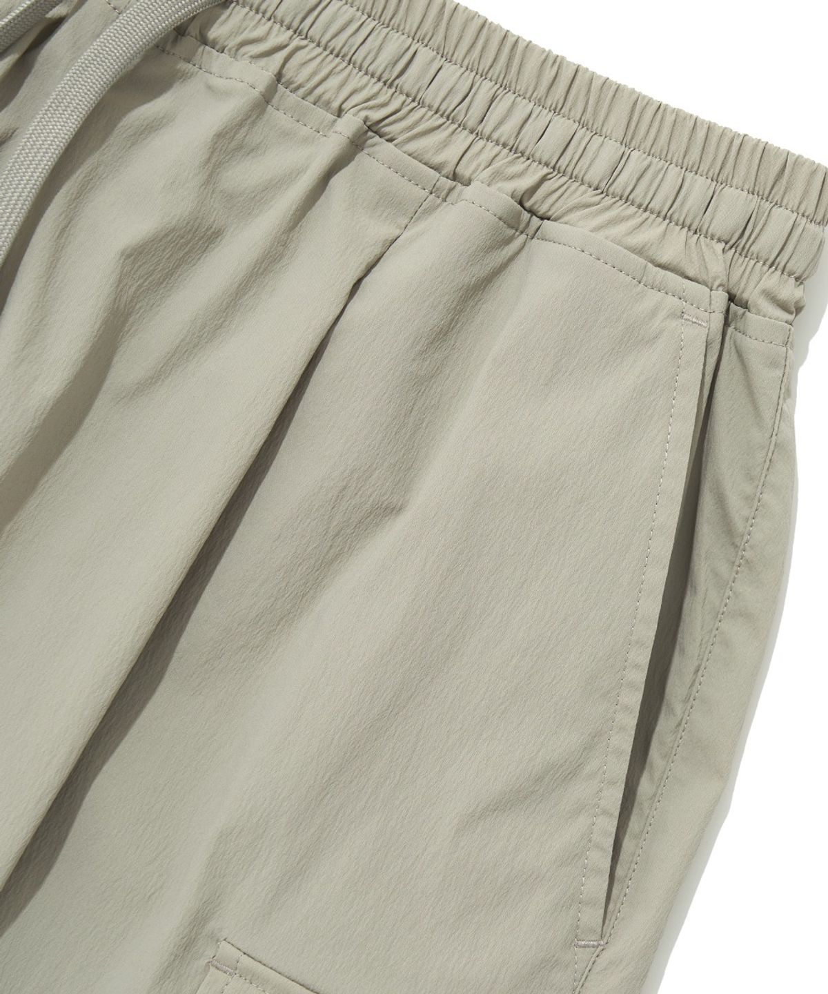 쿨트(KULTE) NYLON CARGO SHORT_BEIGE