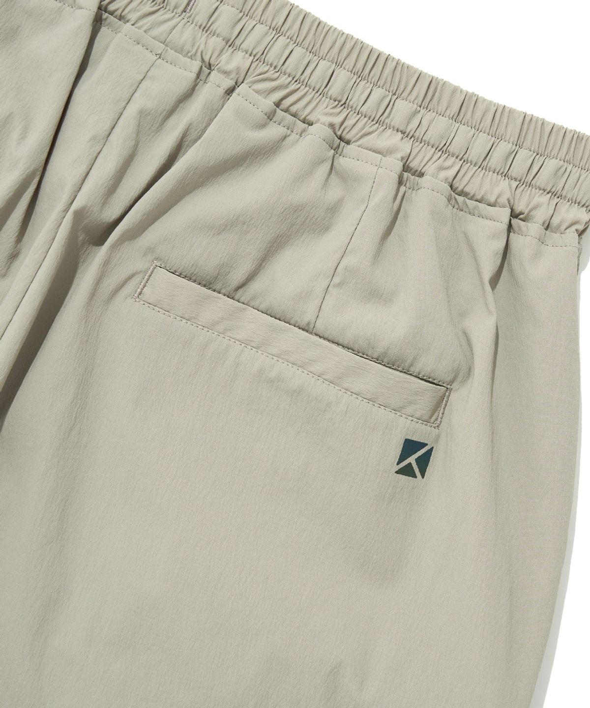 쿨트(KULTE) NYLON CARGO SHORT_BEIGE