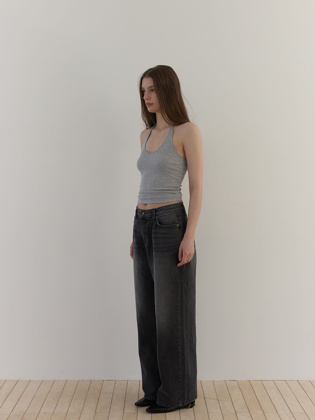 아수라(ASURA) CURVE HALTER SLEEVELESS (MELANGE GREY)
