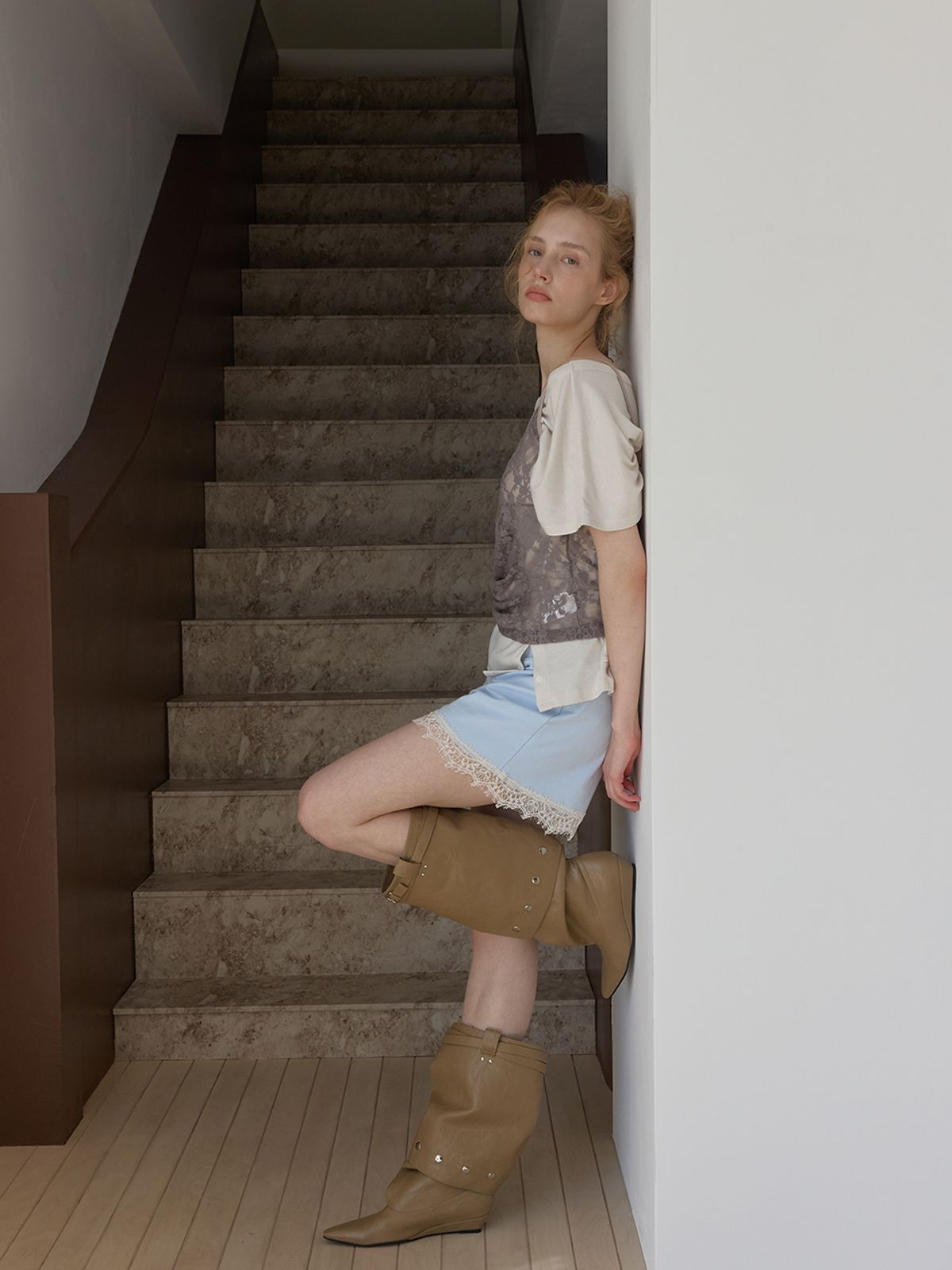 아수라(ASURA) MULTI BUTTON BOOTS (BEIGE)