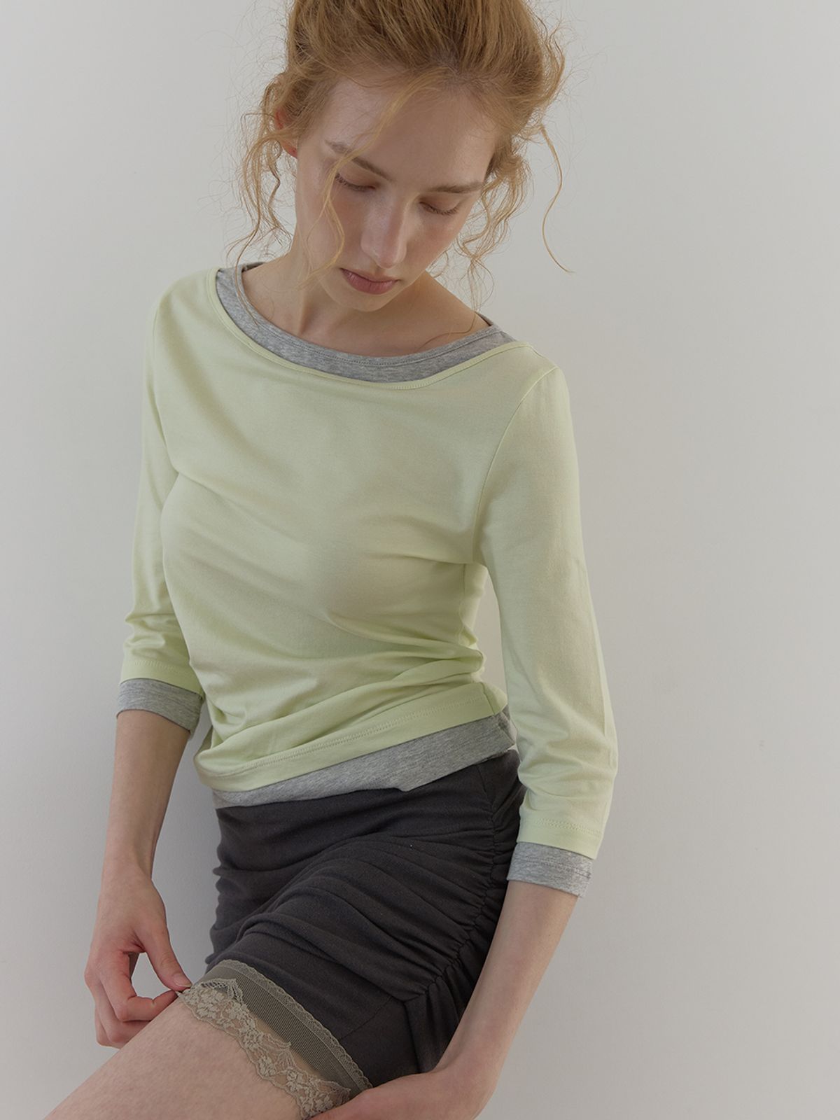 아수라(ASURA) SIDE TUCK LAYERED T (LIME)