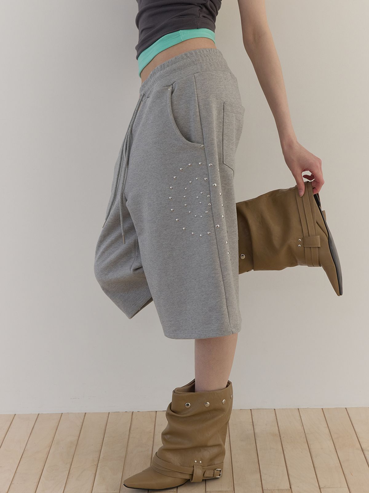 아수라(ASURA) STUD JERSEY BERMUDA PANTS (MELANGE GREY)