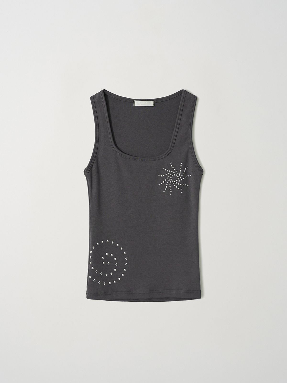 아수라(ASURA) SUNRISE STUD SLEEVELESS (CHARCOAL)