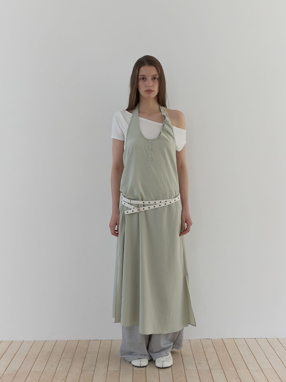 아수라(ASURA) TUK HALTER ONE-PIECE (KHAKI)