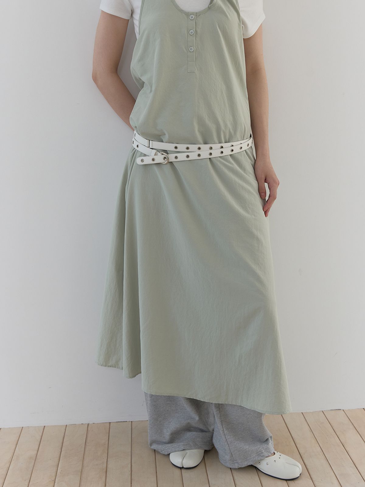 아수라(ASURA) TUK HALTER ONE-PIECE (KHAKI)